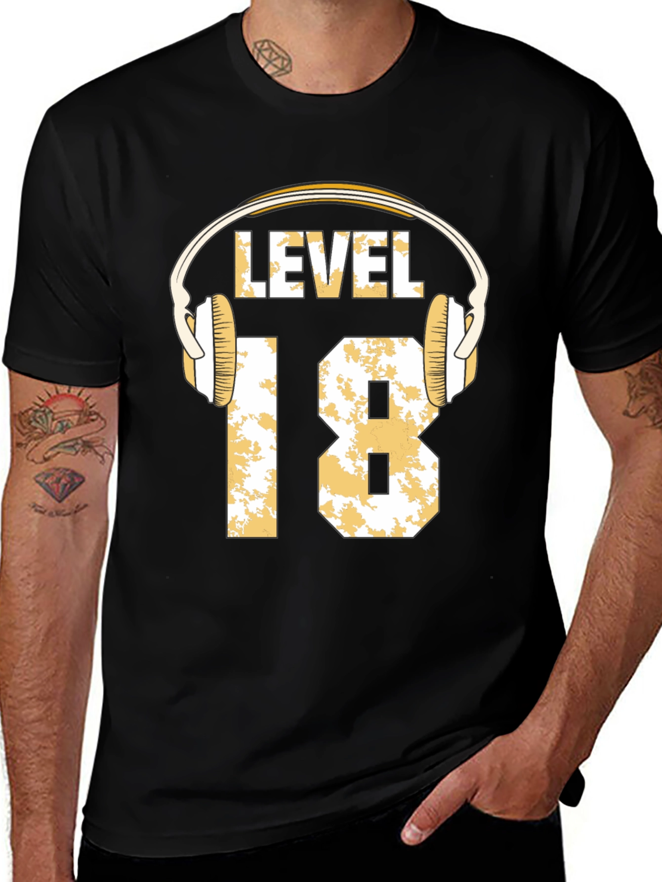 Level 18 Gamer T-Shirt with Headphone Graphic