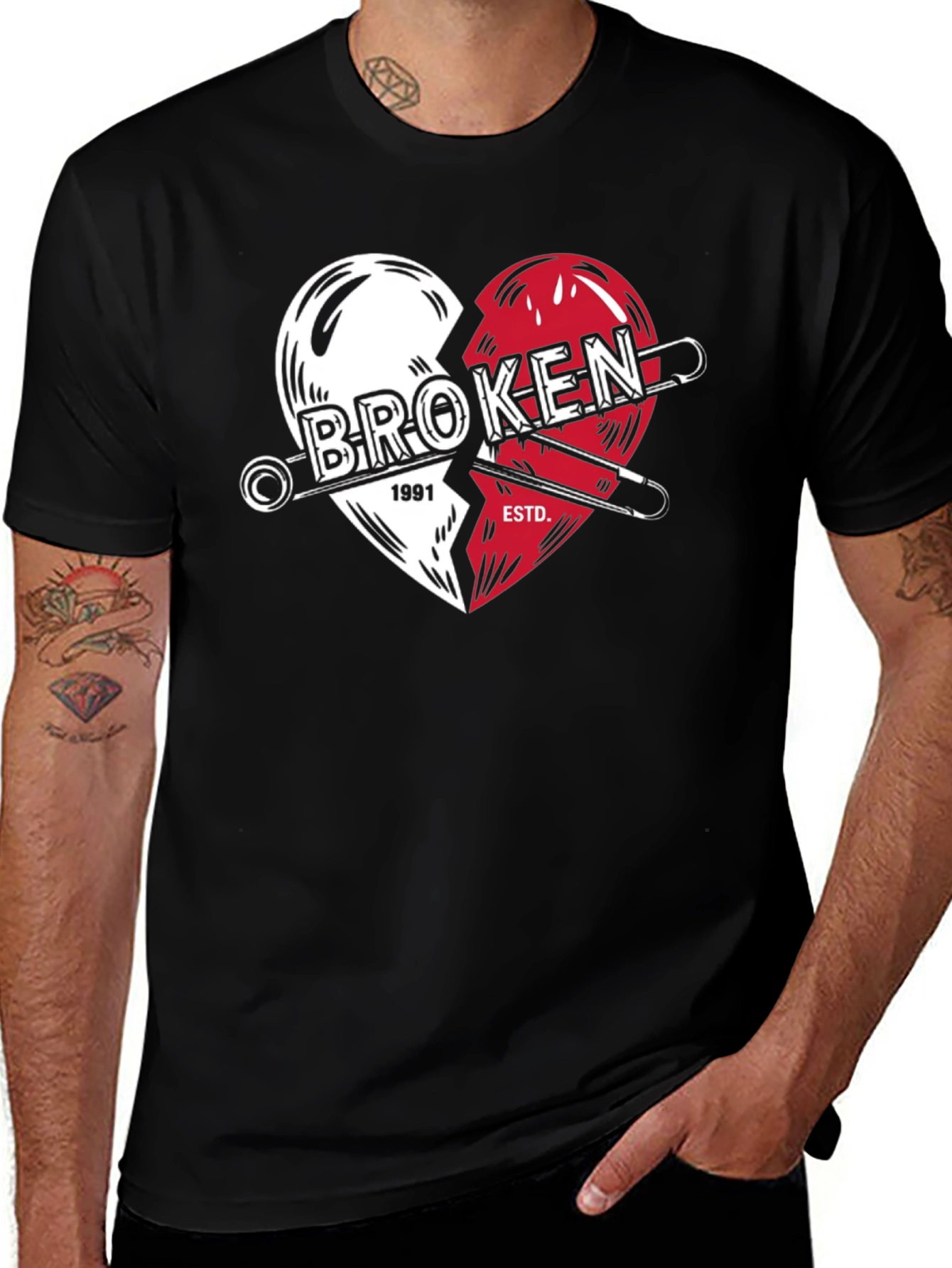 Variant 18 of Broken Heart Graphic Print T-Shirt - Black