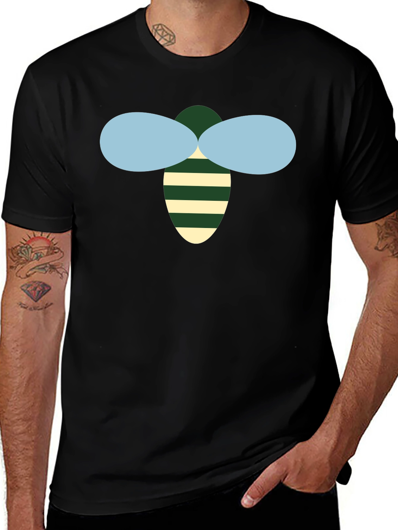 Variant 26 of Bee Graphic Black T-Shirt
