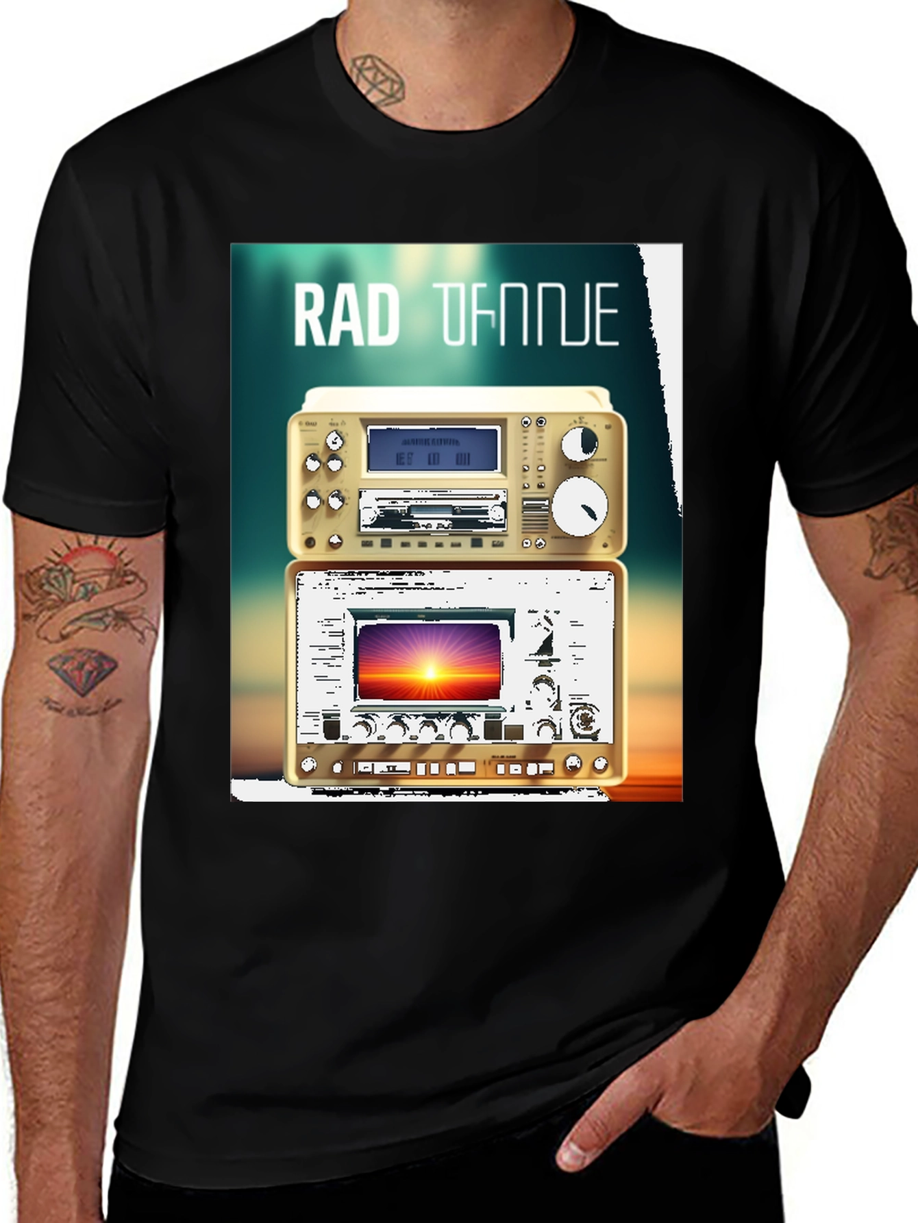 Variant 8 of Retro Radio Graphic T-Shirt