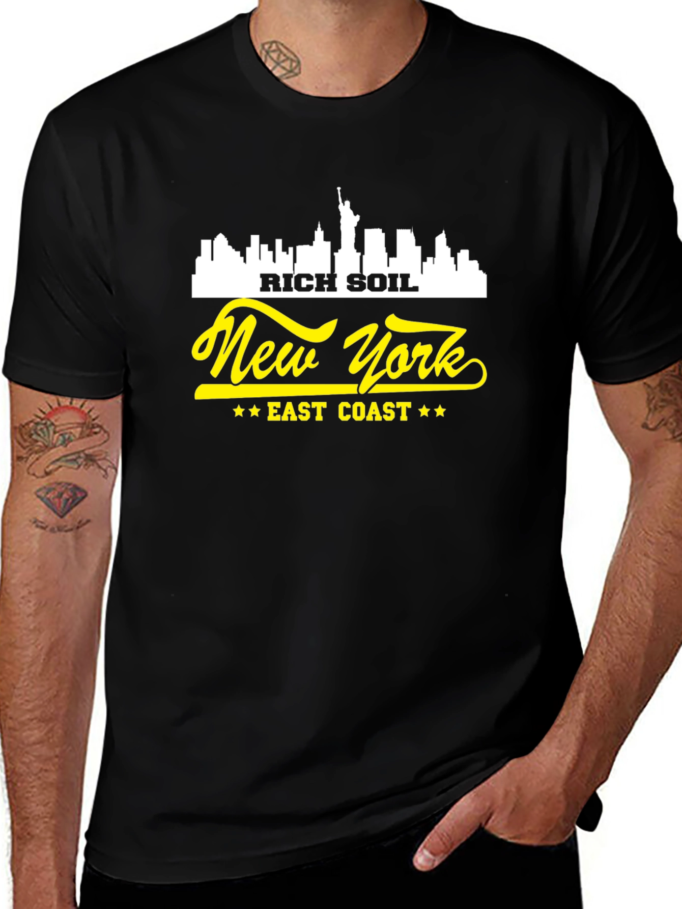 New York Cityscape Graphic Tee - Black