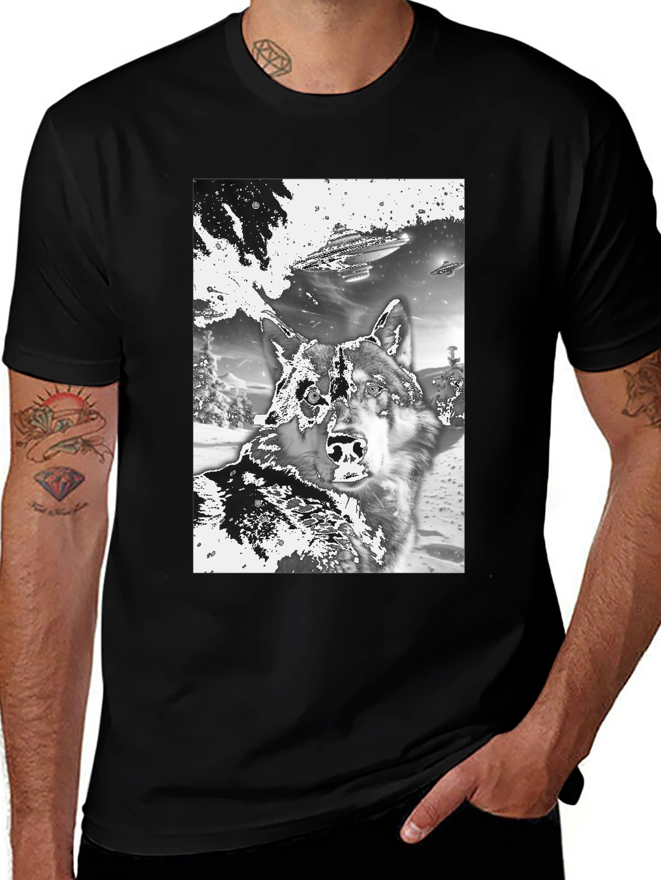 Variant 7 of Wolf & UFO Graphic T-Shirt - Black Crew Neck Tee