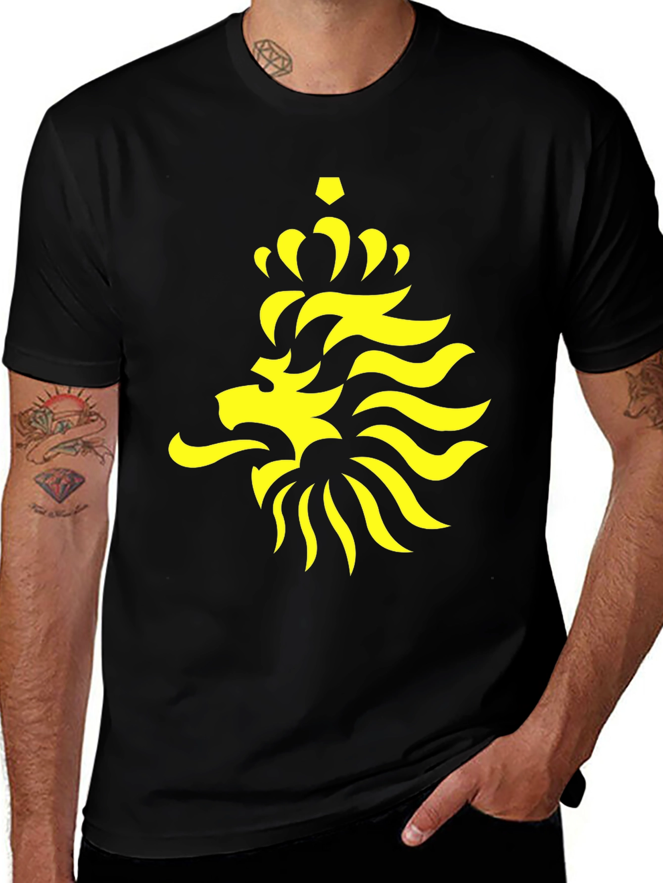 Variant 2 of Lion Crown Graphic Tee - Stylish Black T-Shirt