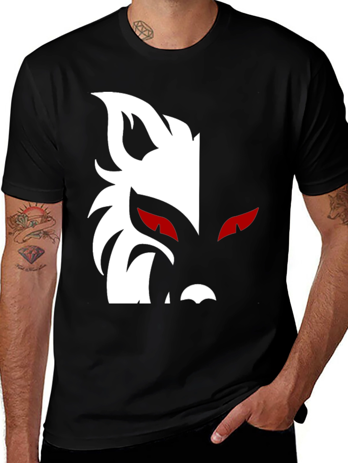 Variant 7 of Wolf Face Graphic Black T-Shirt