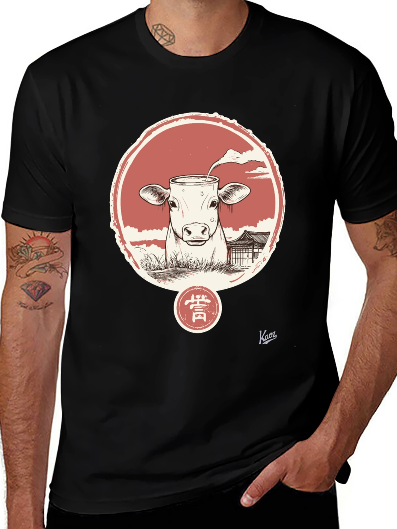 Variant 28 of Cow-Glass Graphic Print Black T-Shirt