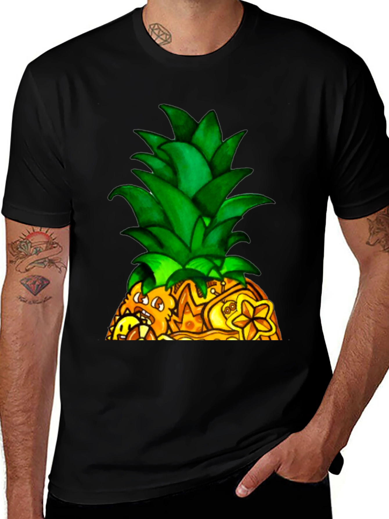 Variant 9 of Novelty Pineapple Graphic Black T-Shirt