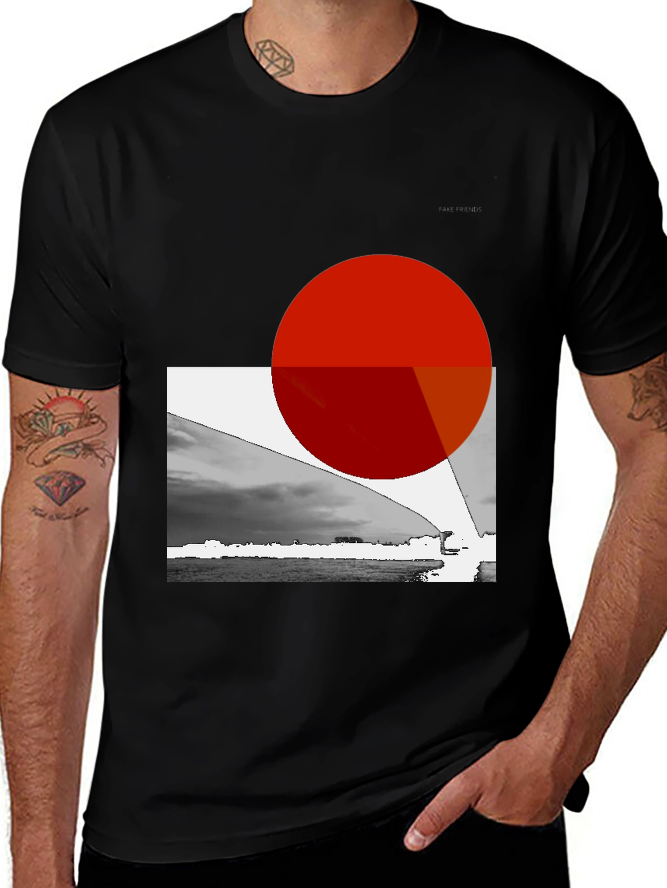 Variant 25 of Abstract Graphic Print Black T-Shirt