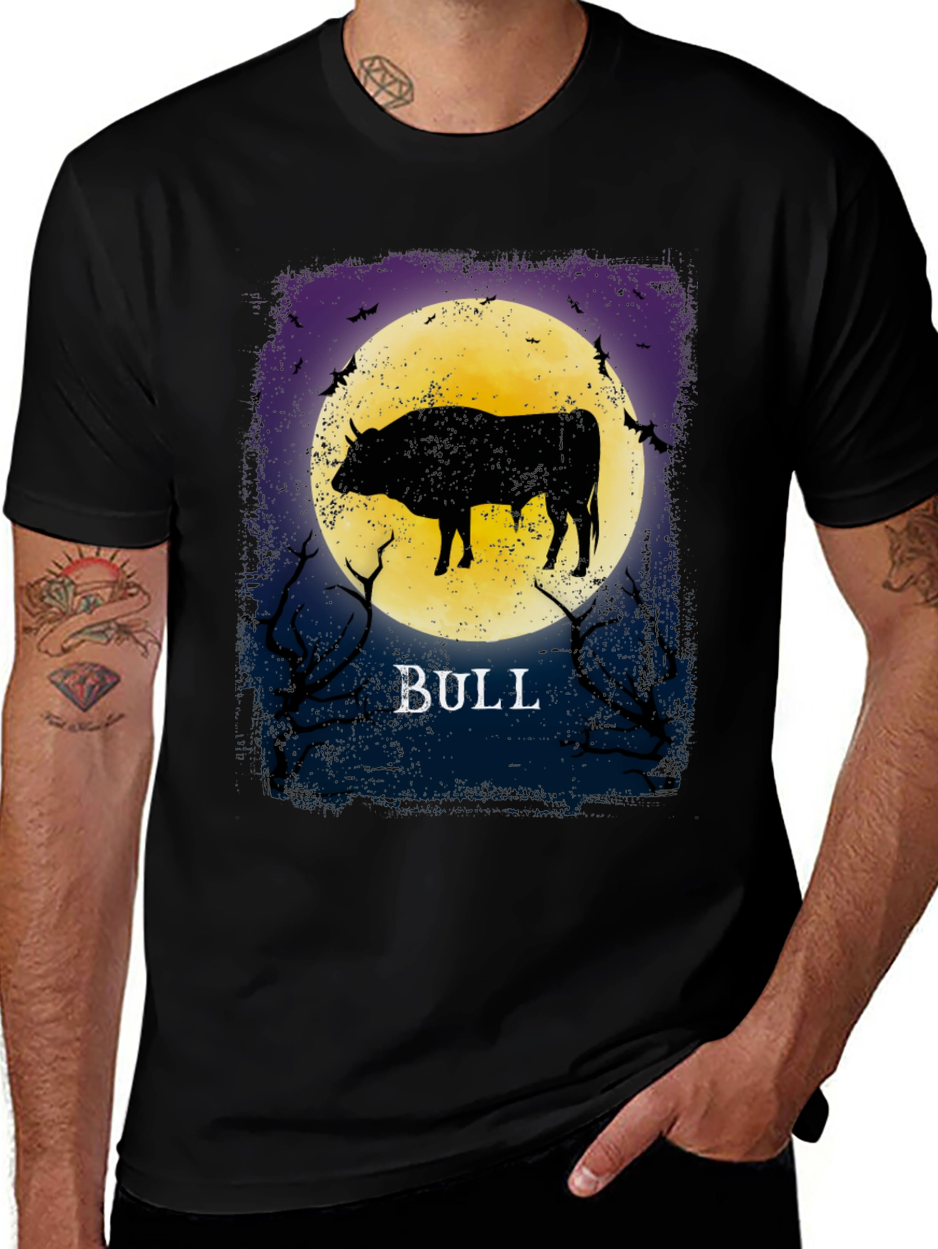 Variant 19 of Bull Silhouette Moon Graphic T-Shirt
