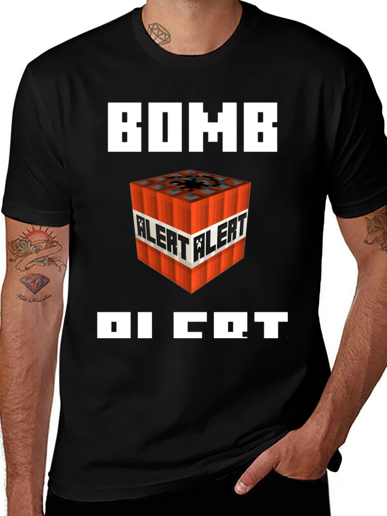 Bomb Alert Minecraft T-Shirt - Gamer Tee