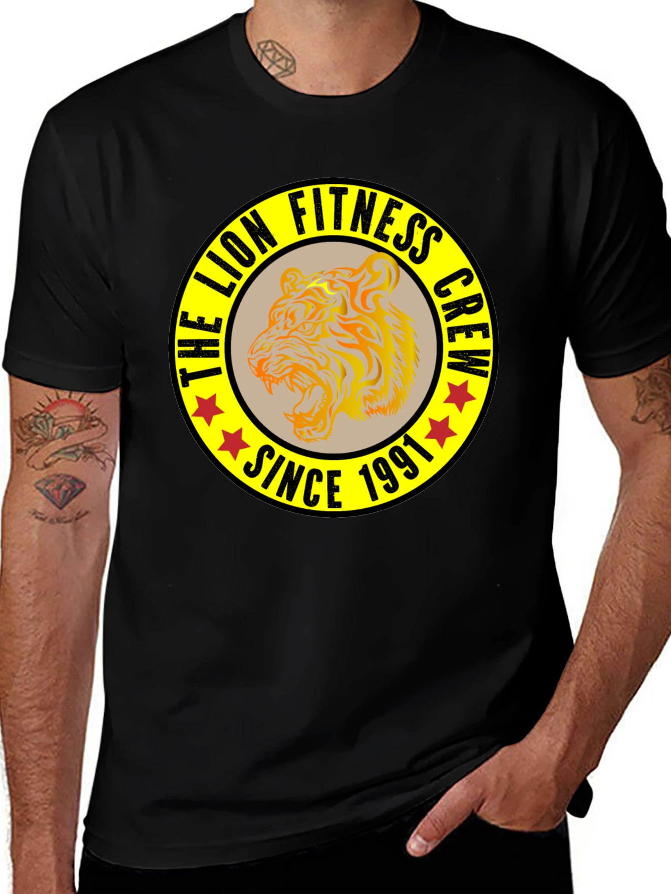 Variant 28 of The Lion Fitness Crew Black T-Shirt