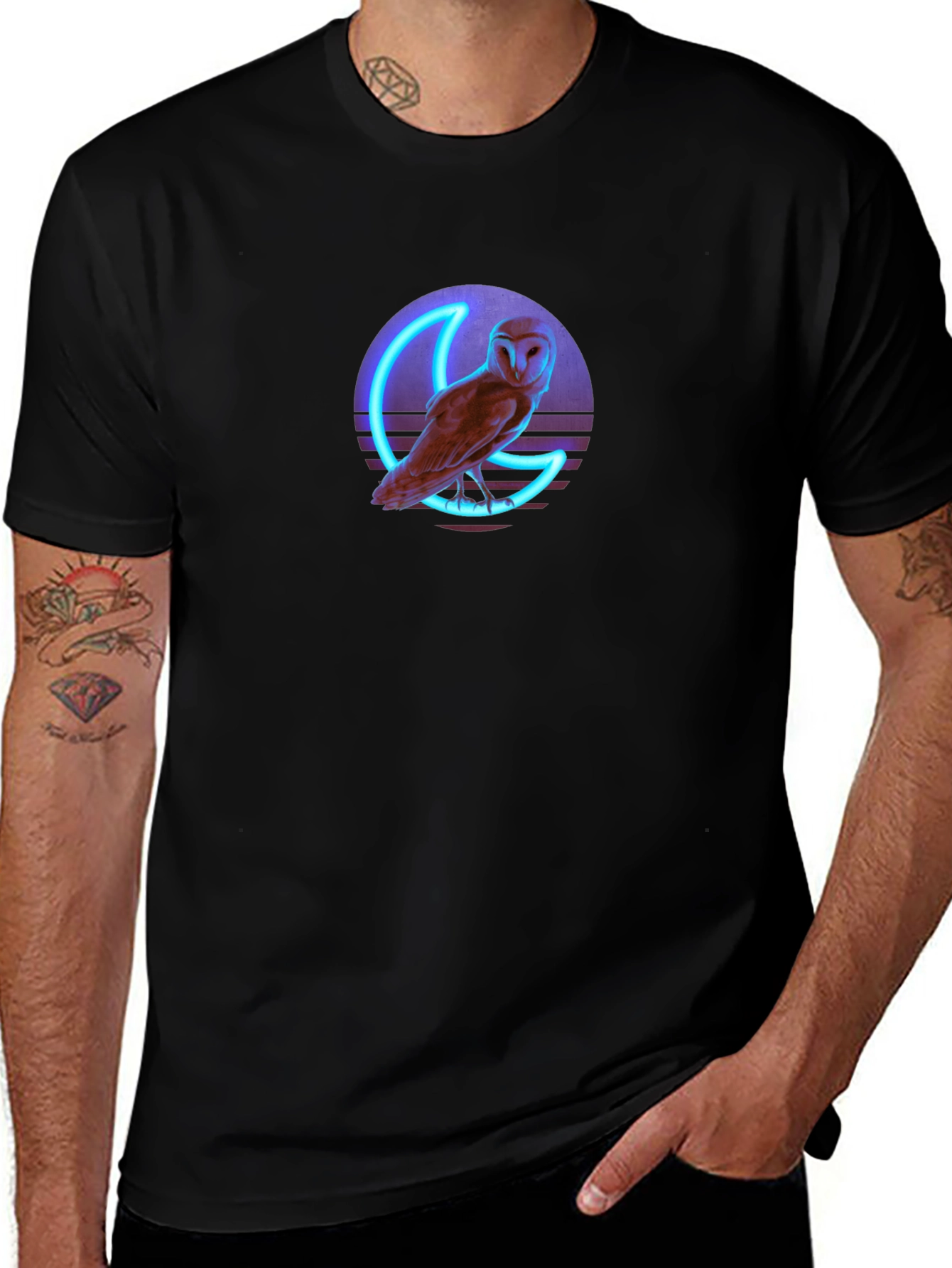 Variant 22 of Synthwave Owl T-Shirt