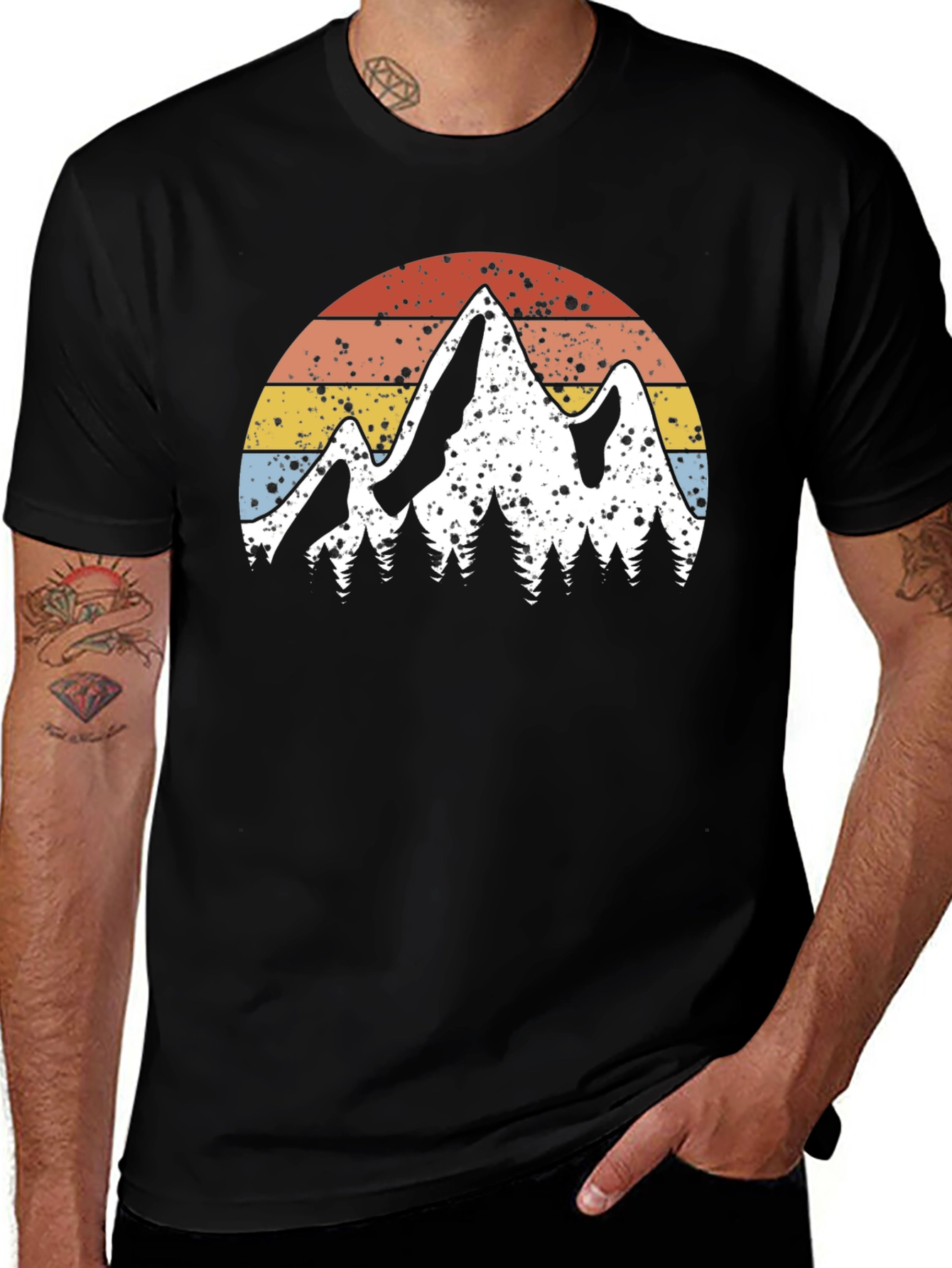 Variant 10 of Retro Mountain Graphic T-Shirt