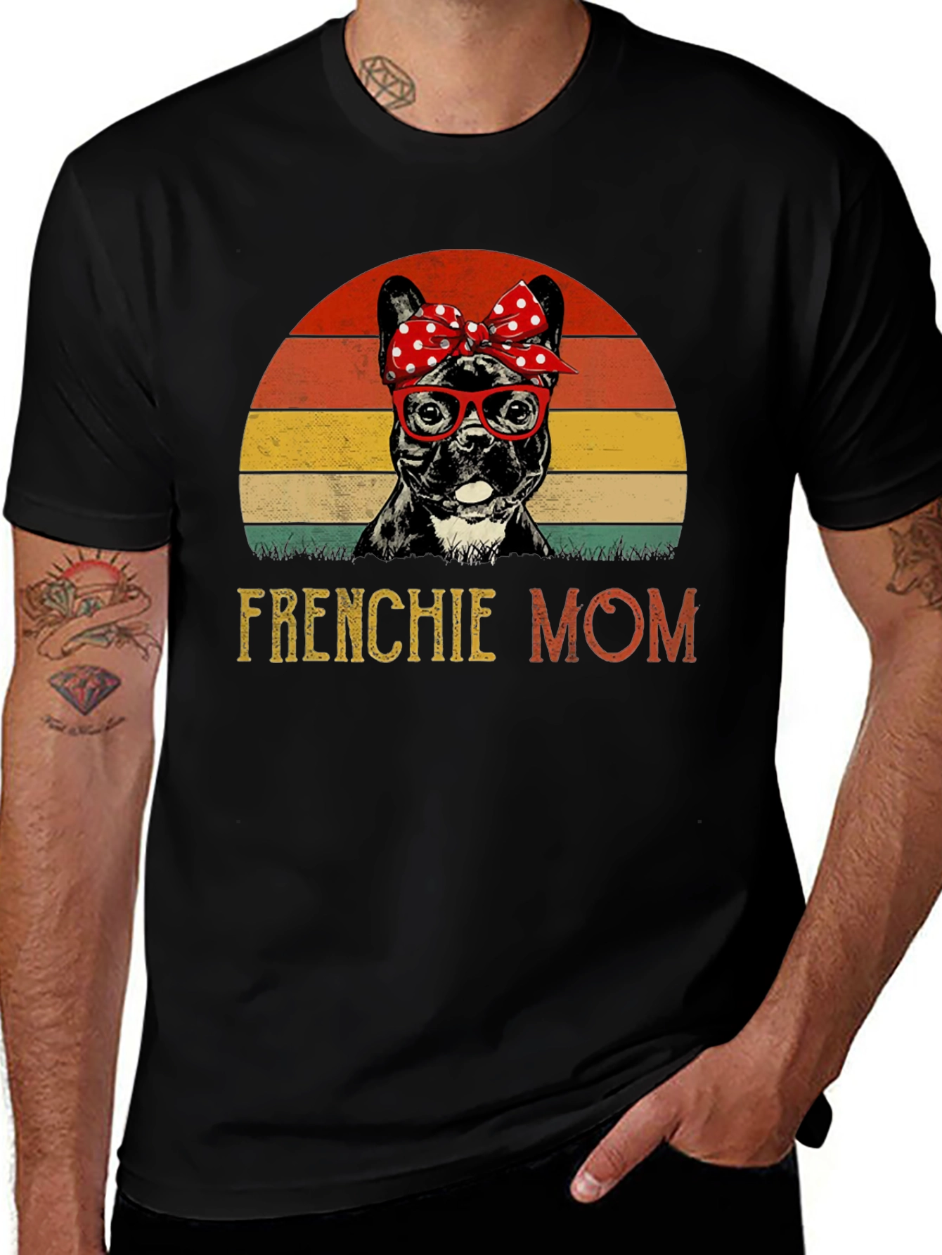 Frenchie Mom T-Shirt: Cute Bulldog Design