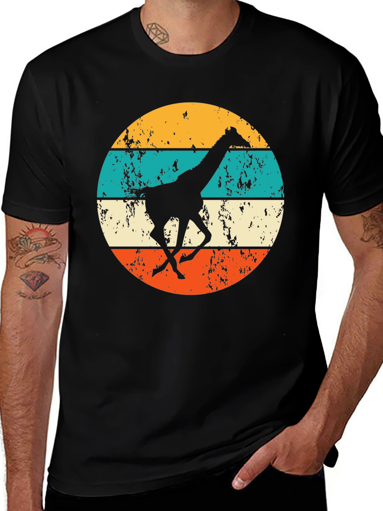 Variant 24 of Retro Giraffe T-Shirt - Men's Black Crew Neck