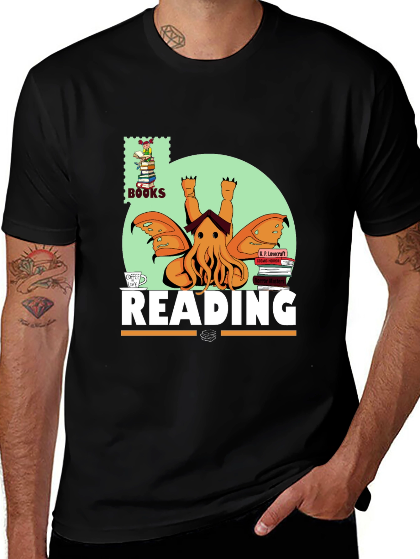 Variant 21 of Lovecraft Reading T-Shirt - Cthulhu Book Lover