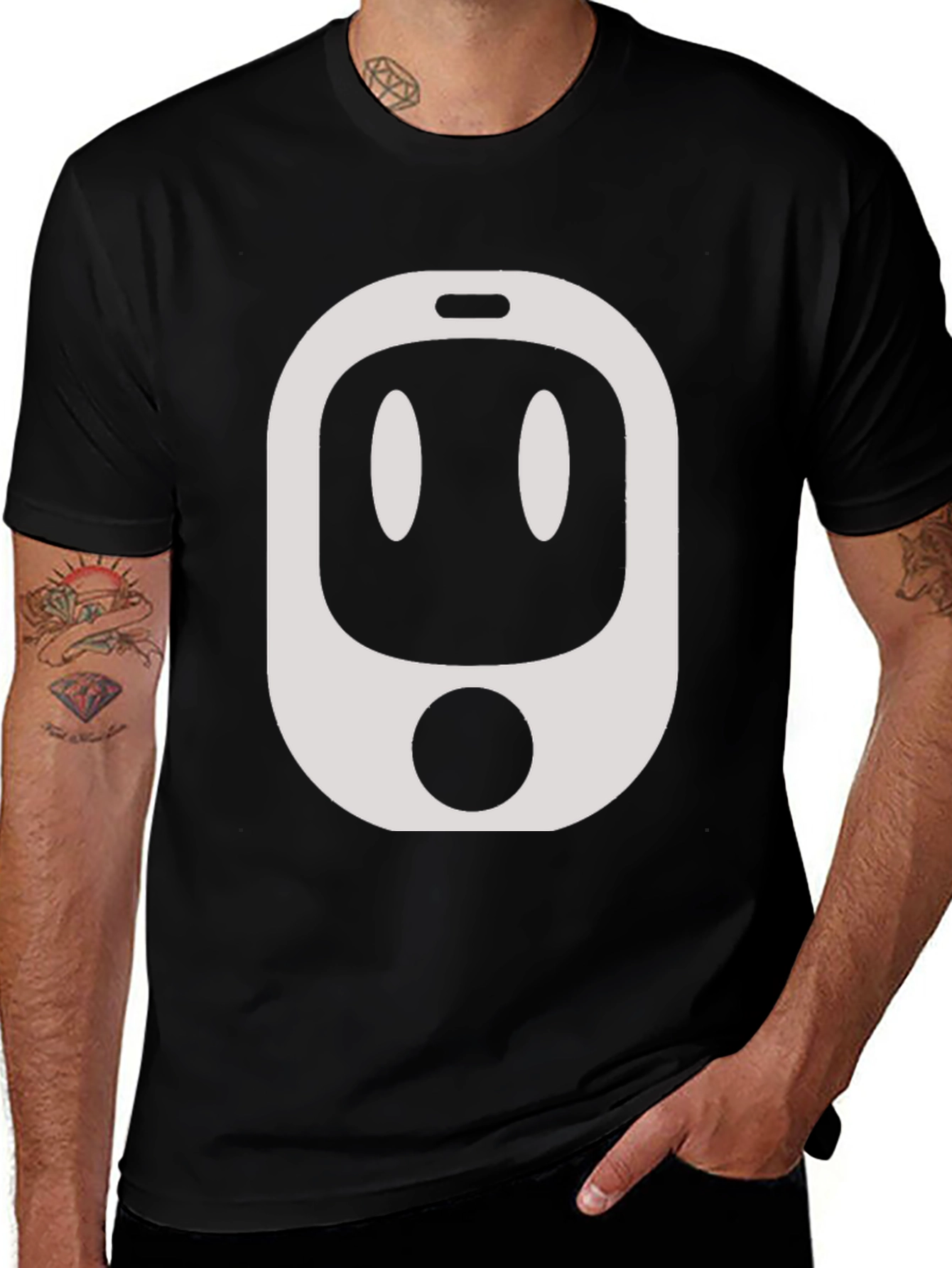 Variant 23 of Retro Robot Face Graphic Black T-Shirt