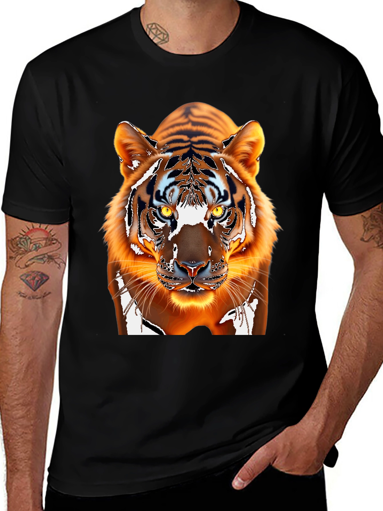 Variant 24 of Tiger Graphic Print Black T-Shirt