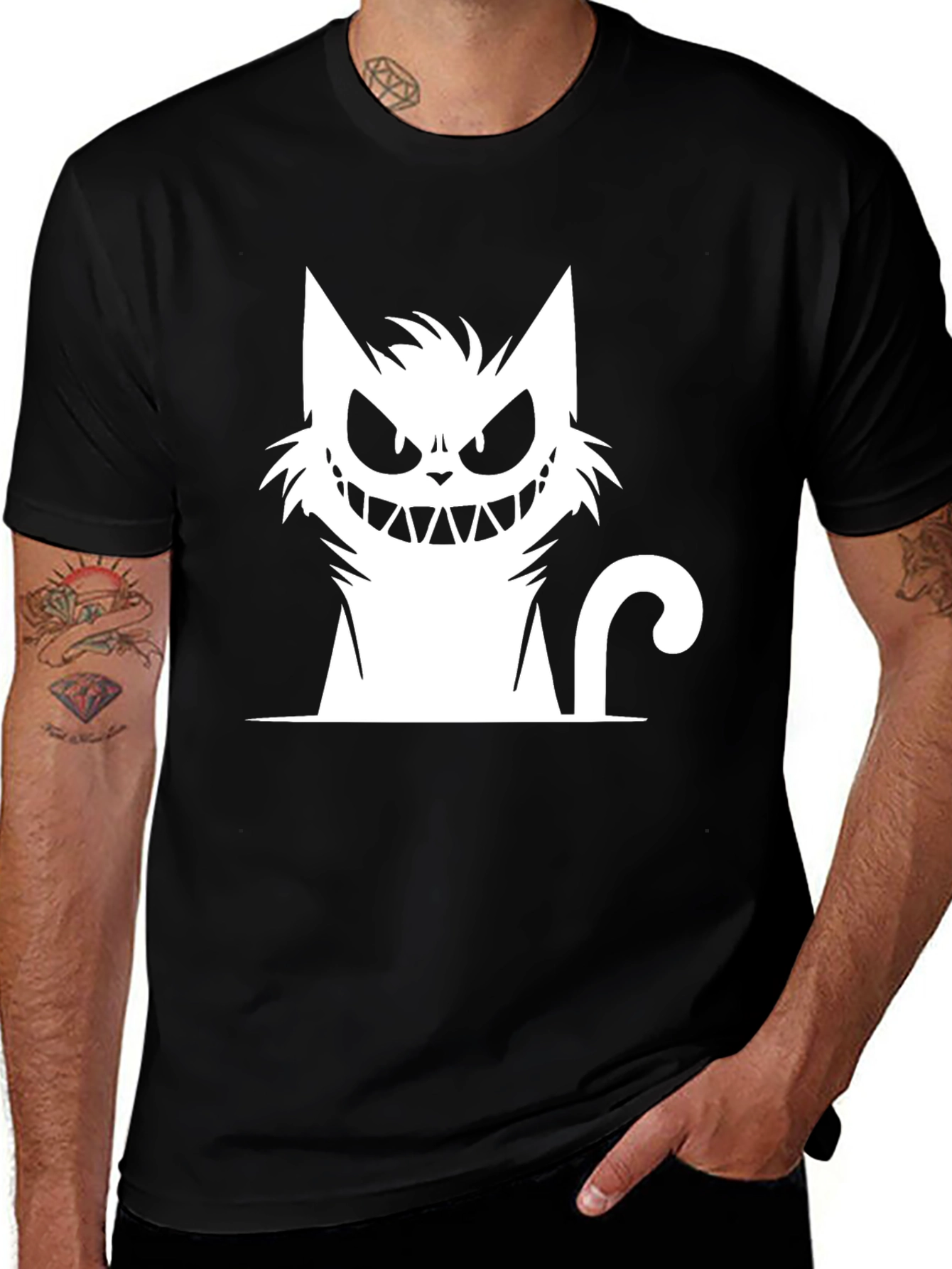 Variant 17 of Spooky Cat Graphic T-Shirt