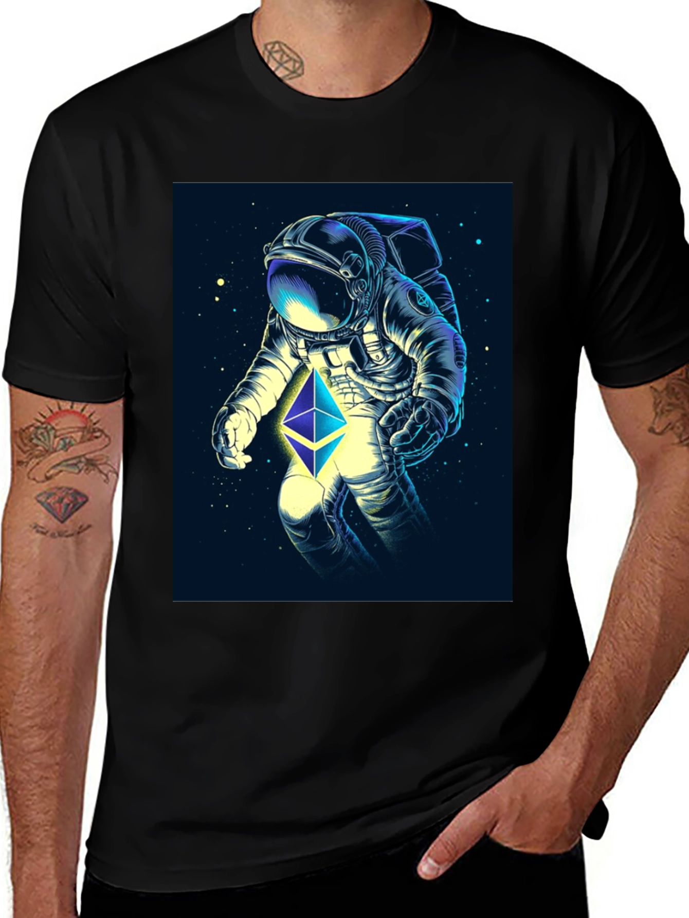 Variant 19 of Astronaut Ethereum Crypto T-Shirt
