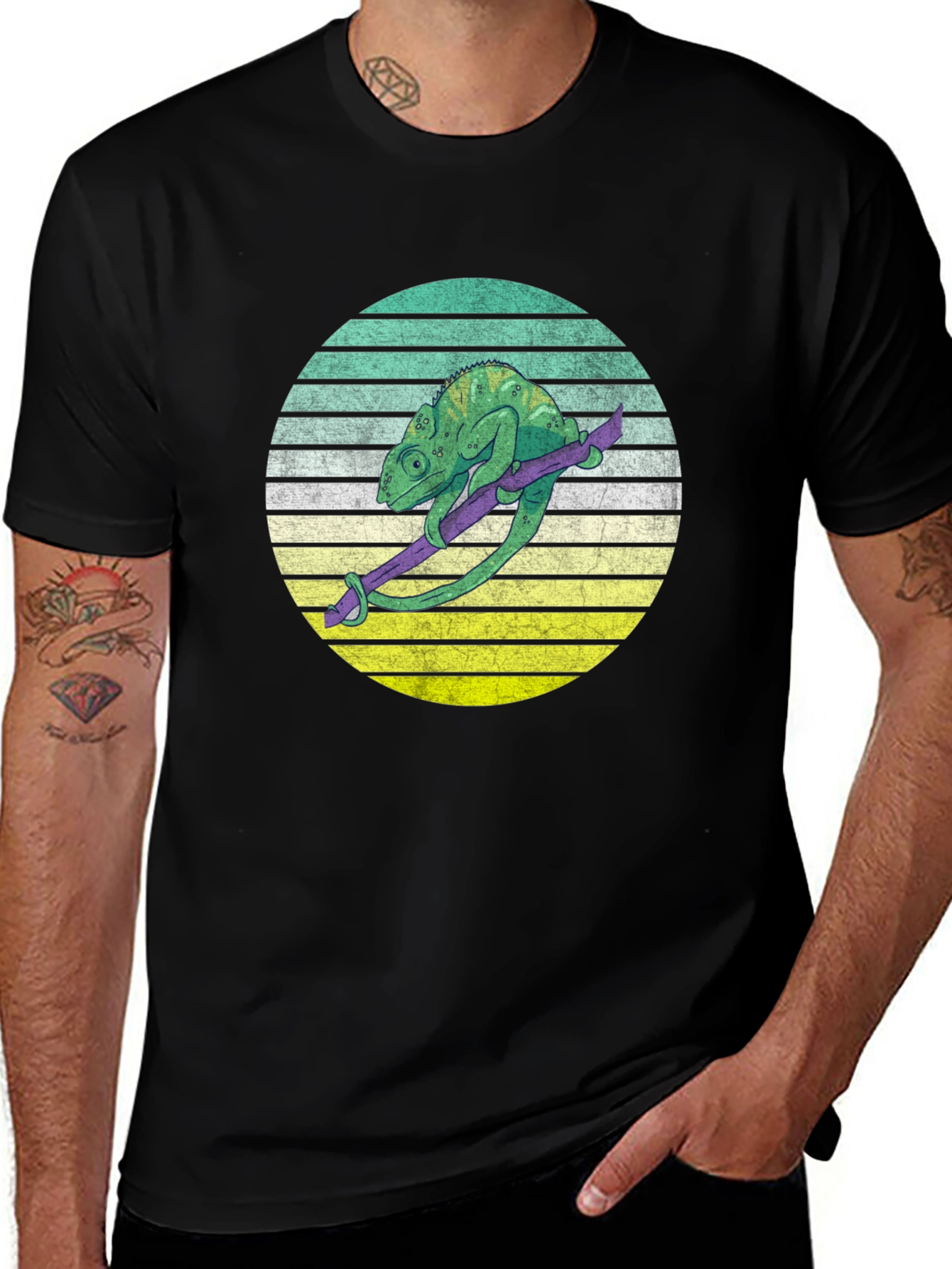 Variant 30 of Chameleon Sunset T-Shirt - Unique Graphic Tee