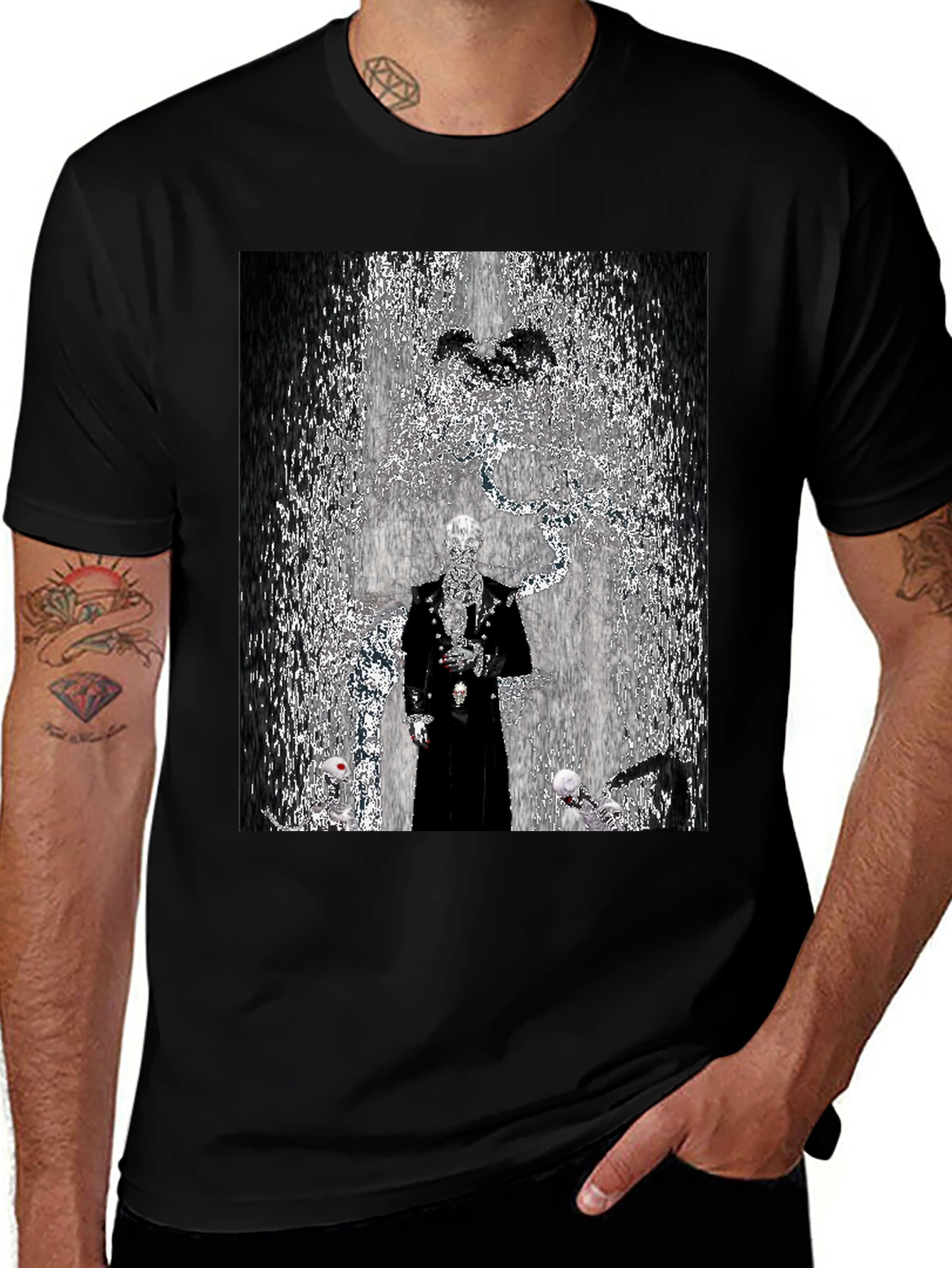 Variant 30 of Horror Graphic Print Black T-Shirt