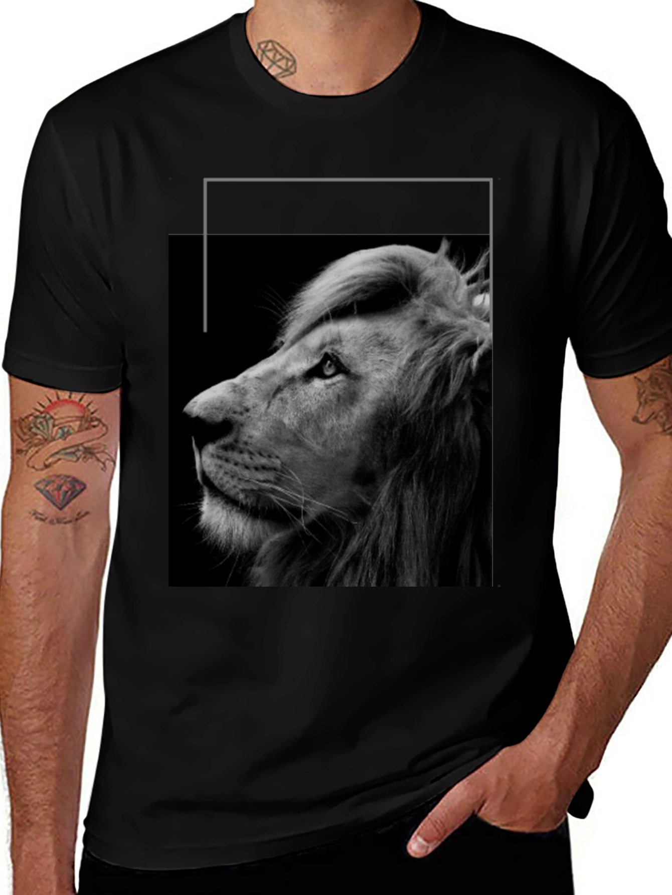 Variant 6 of Lion Graphic Black T-Shirt