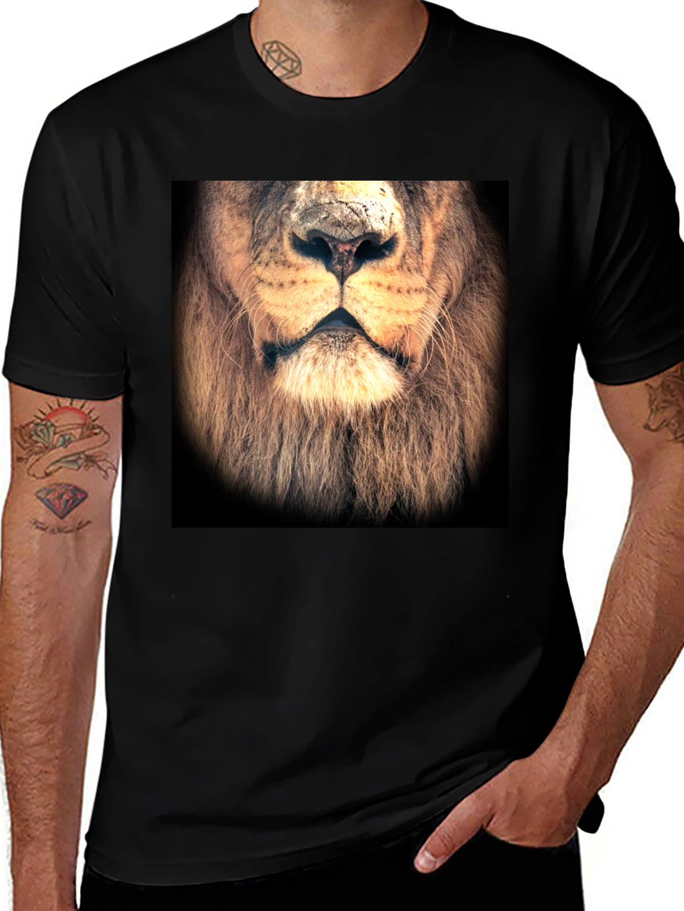 Variant 30 of Lion Face Graphic Print Black T-Shirt