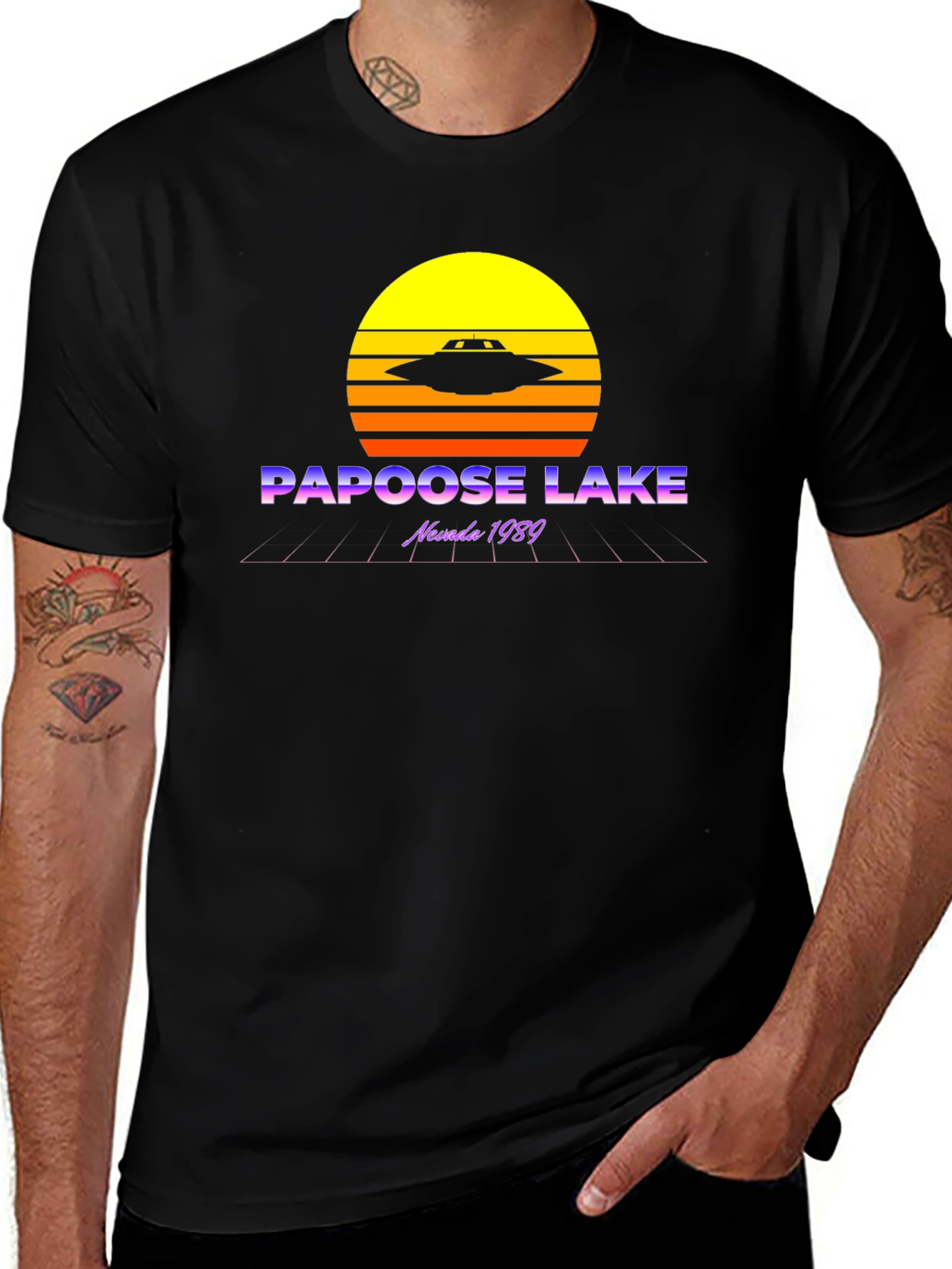 Variant 30 of Papoose Lake 1989 Retro UFO Graphic T-Shirt