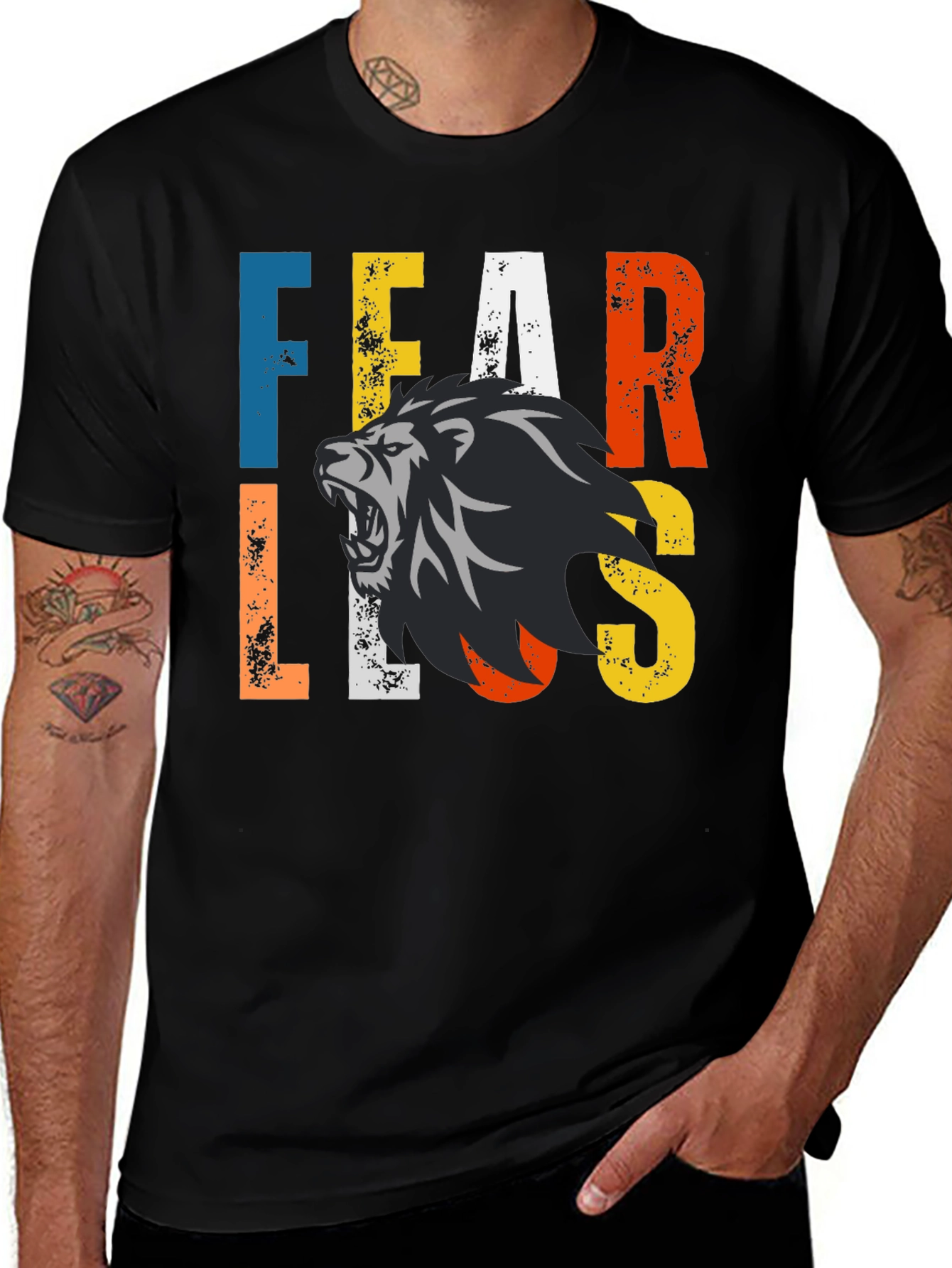 Variant 4 of Fearless Lion Graphic Print Black T-Shirt
