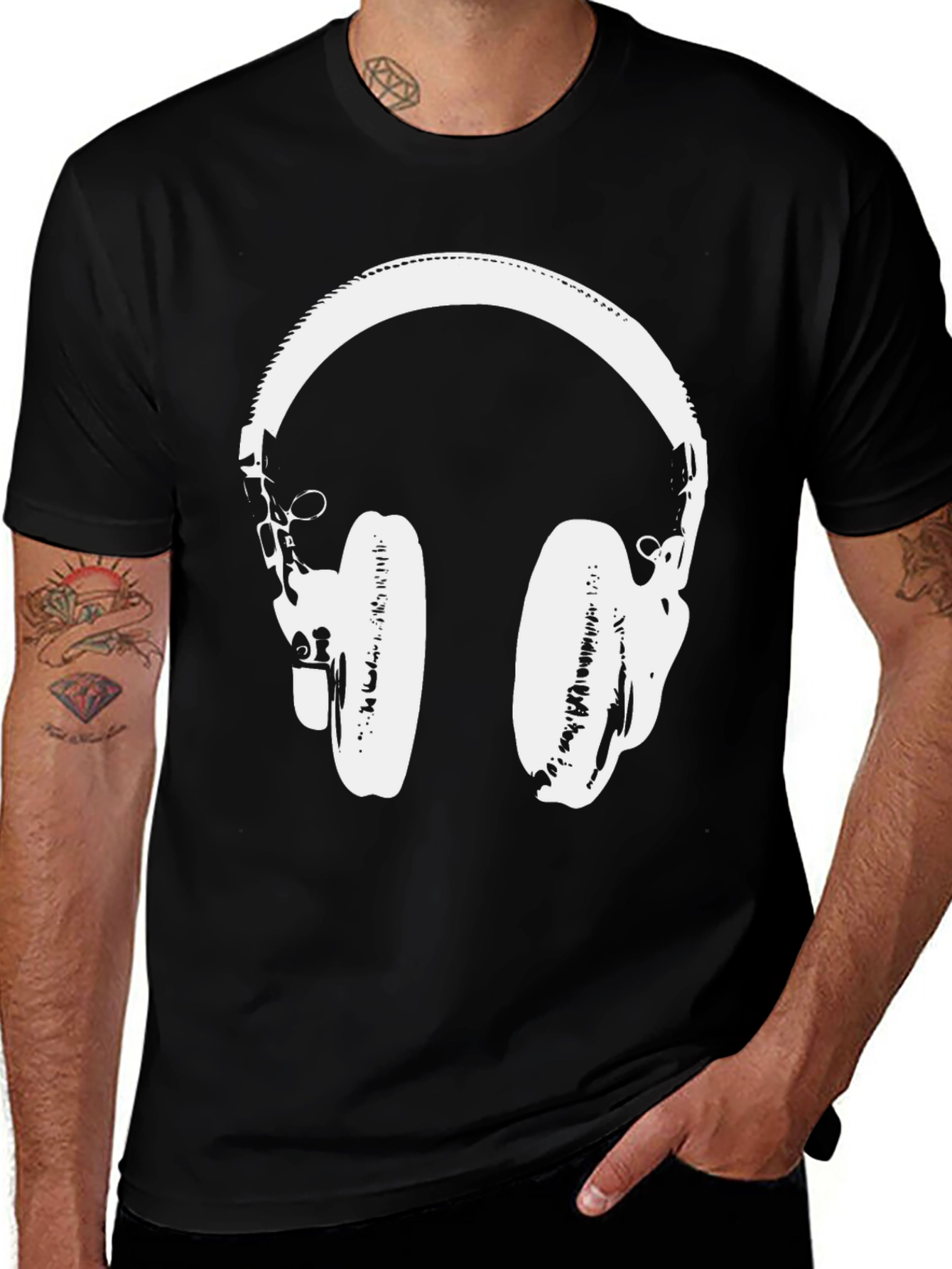 Variant 30 of Cool Graphic Headphone Black T-Shirt