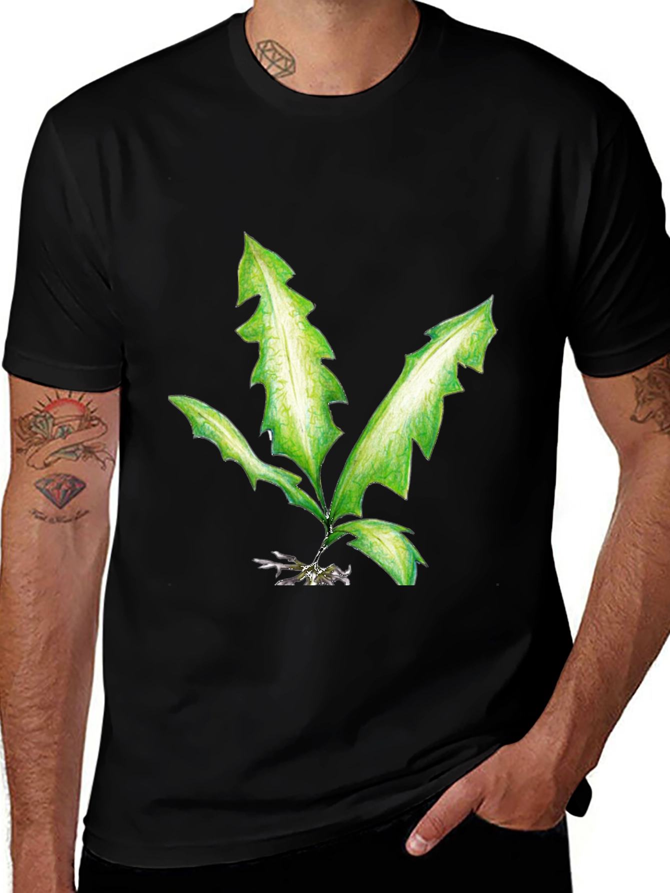 Variant 29 of Leaf Print Black T-Shirt