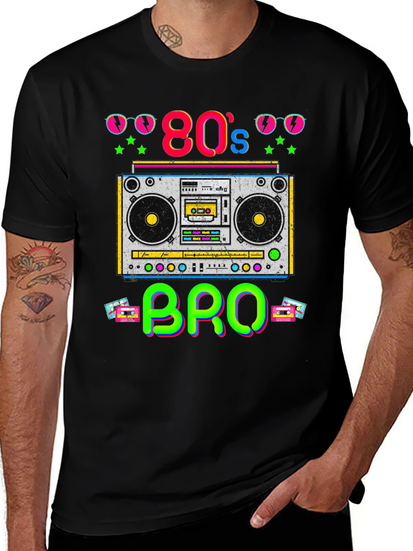 Variant 20 of Retro 80's Boombox T-Shirt