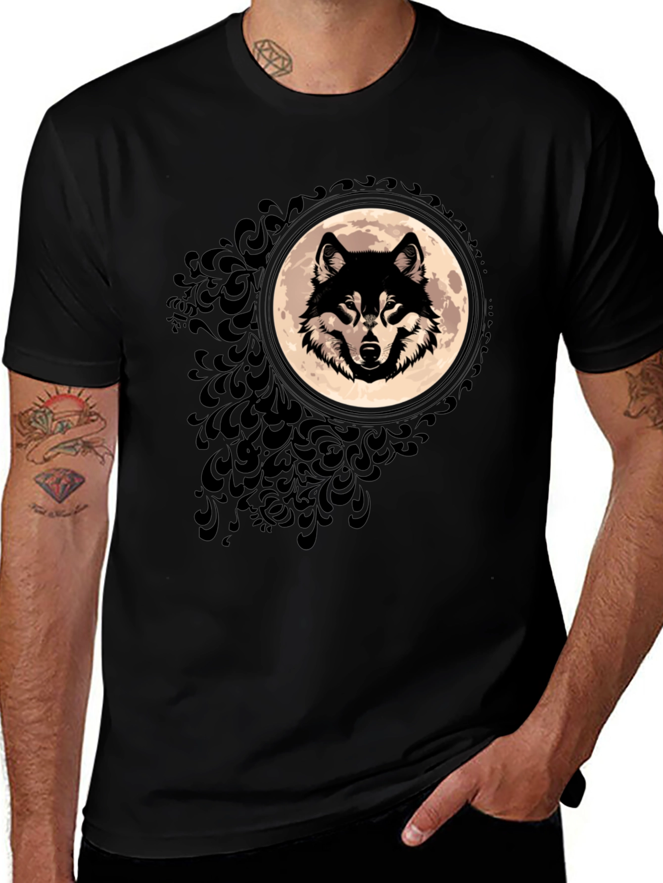 Variant 12 of Wolf Moon Graphic T-Shirt