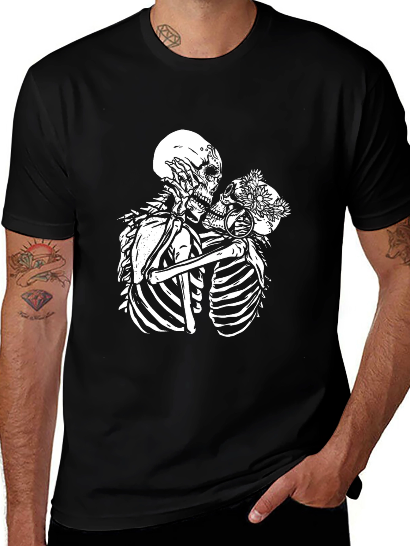 Variant 30 of Skeleton Lovers Black Graphic T-Shirt