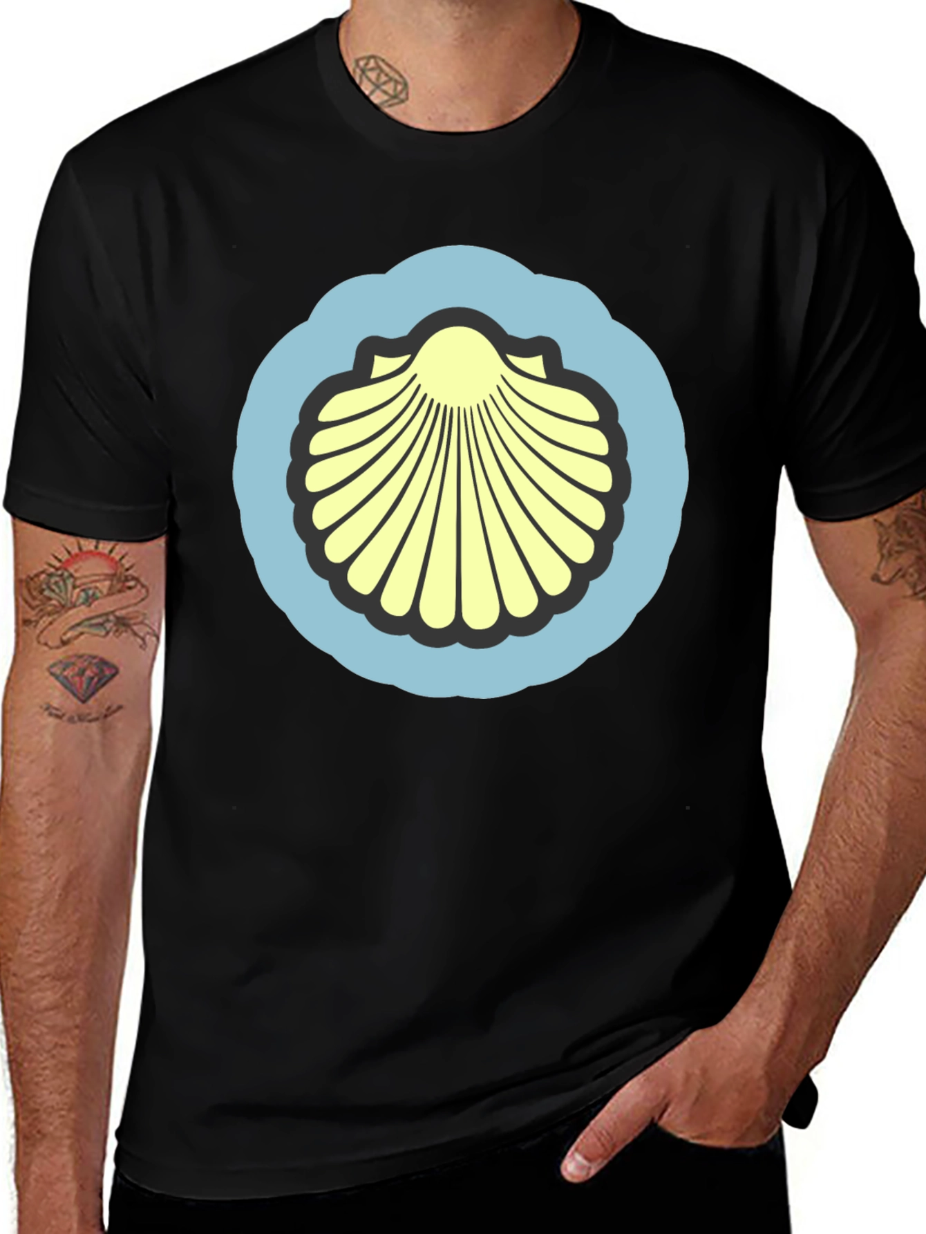 Variant 22 of Scallop Shell Graphic T-Shirt - Coastal Style