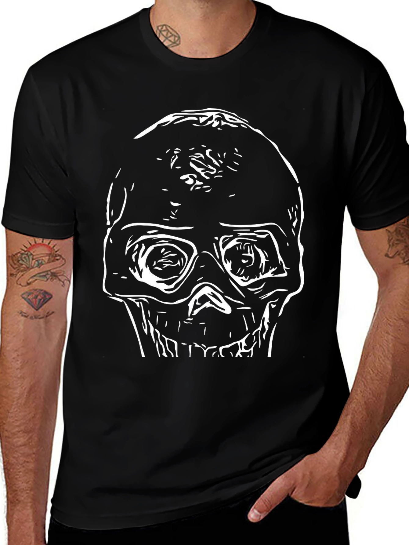 Variant 18 of Skull Graphic Black T-Shirt - Edgy Style