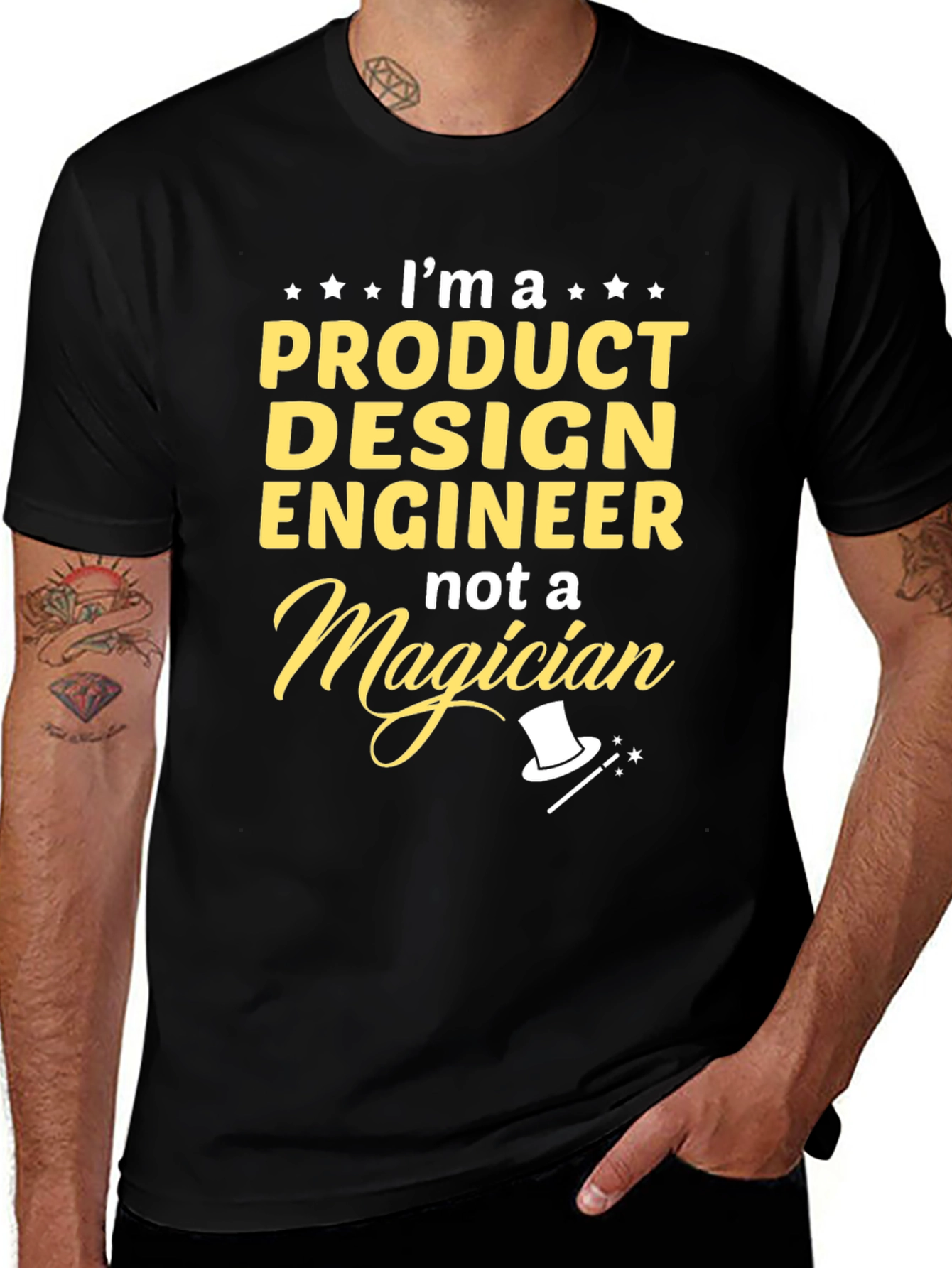Camiseta Negra: Diseñador de Producto, No Mago