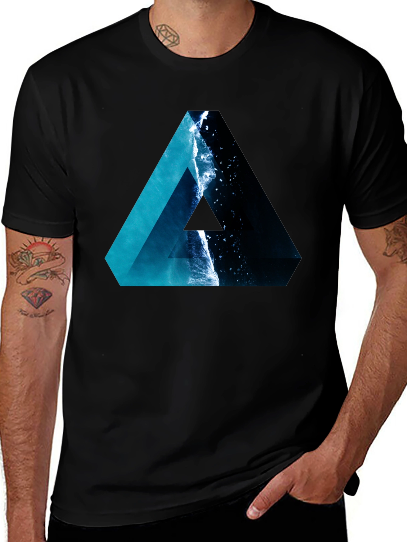 Variant 27 of Ocean Wave Triangle Graphic Black T-Shirt