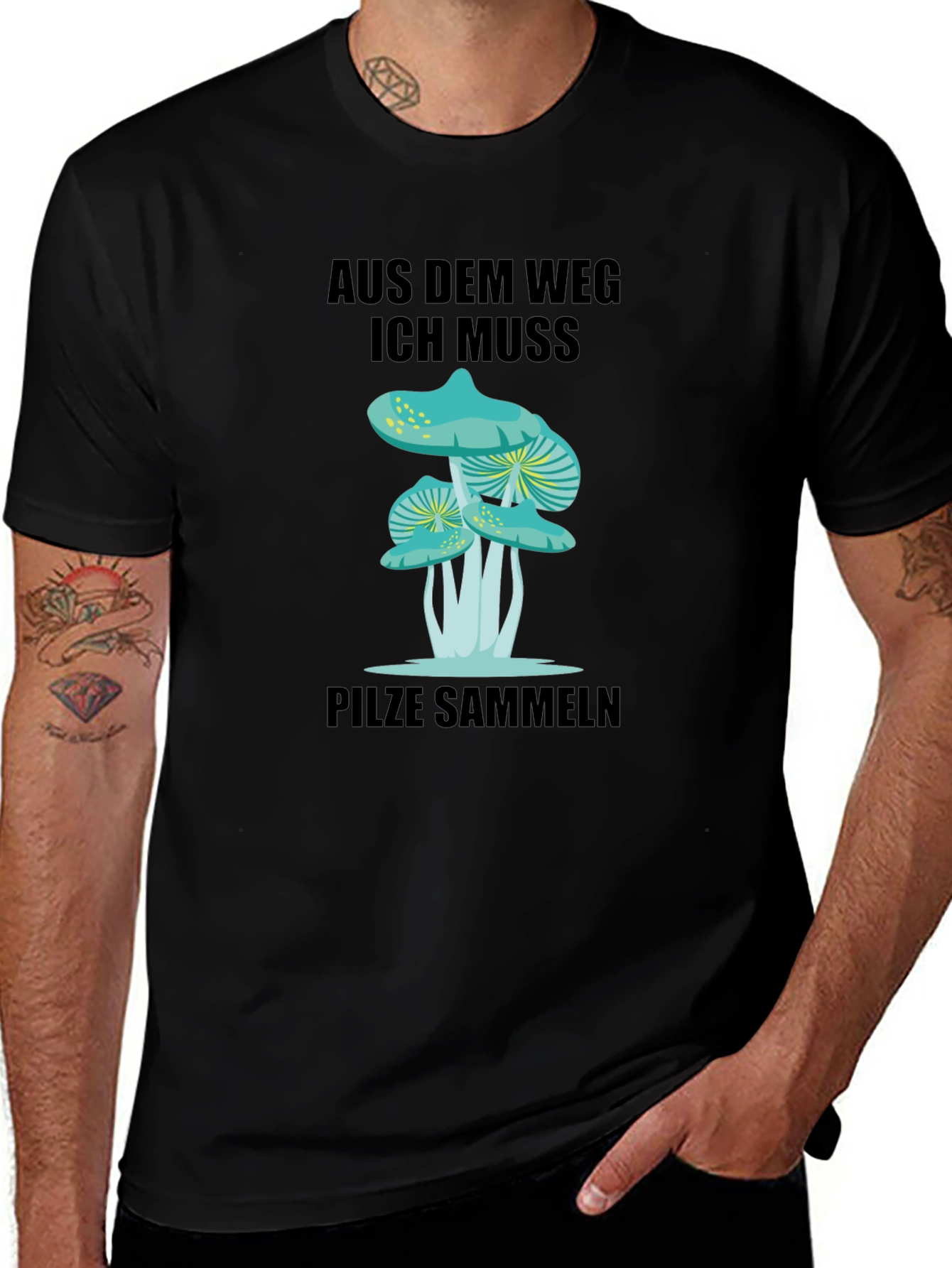 Mushroom Hunting T-Shirt - 'Aus Dem Weg'
