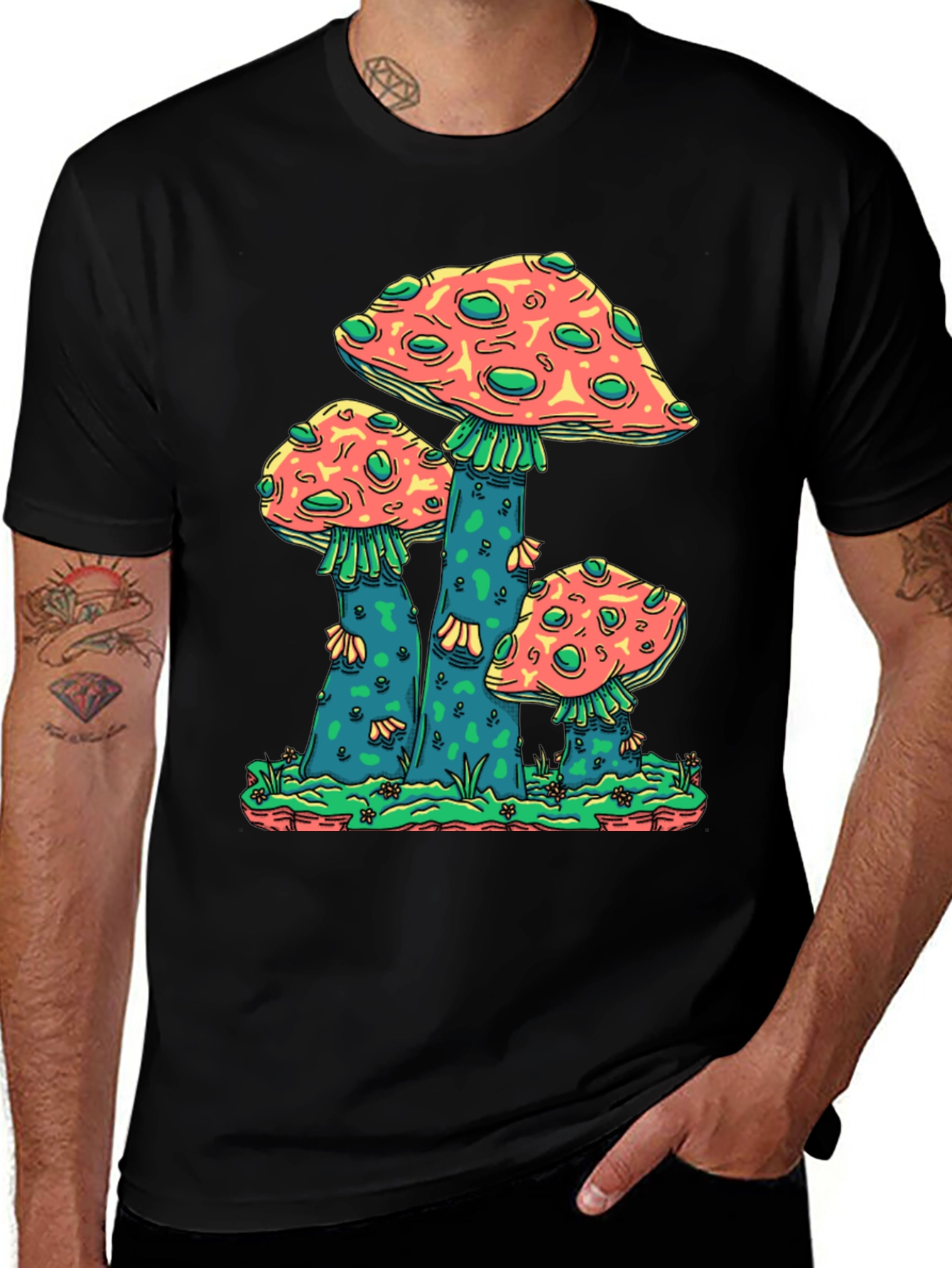 Variant 2 of Mushroom Graphic Print Crew Neck T-Shirt