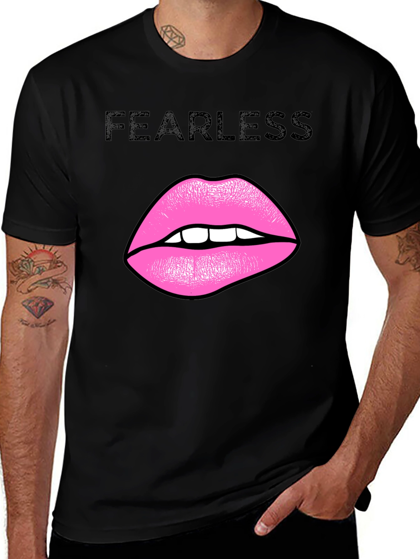Variant 24 of Fearless Lips Graphic Black T-Shirt