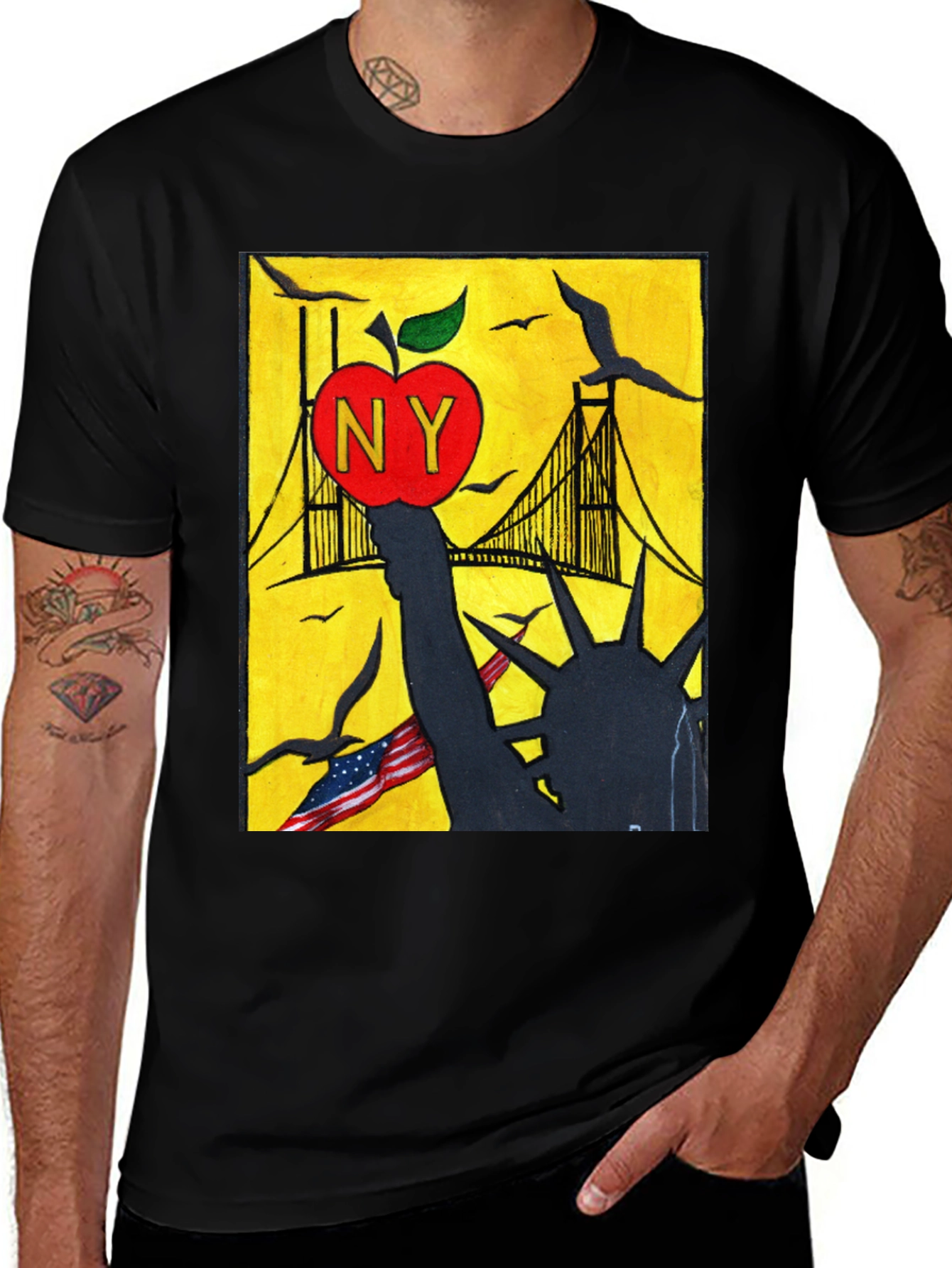 NY Apple Statue of Liberty Men's Graphic Tee