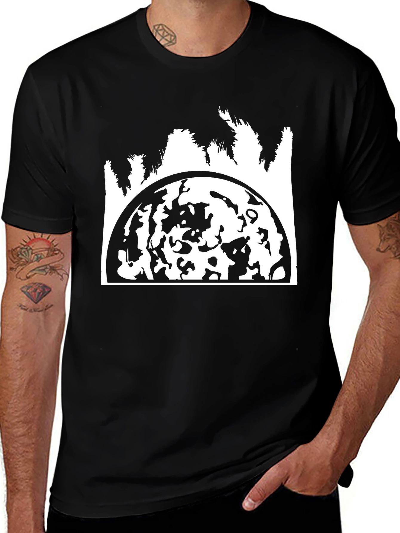 Variant 29 of Abstract Moon Graphic Black T-Shirt