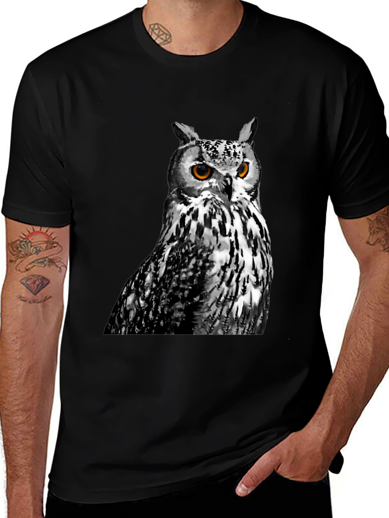 Variant 18 of Owl Graphic Print Crew Neck T-Shirt