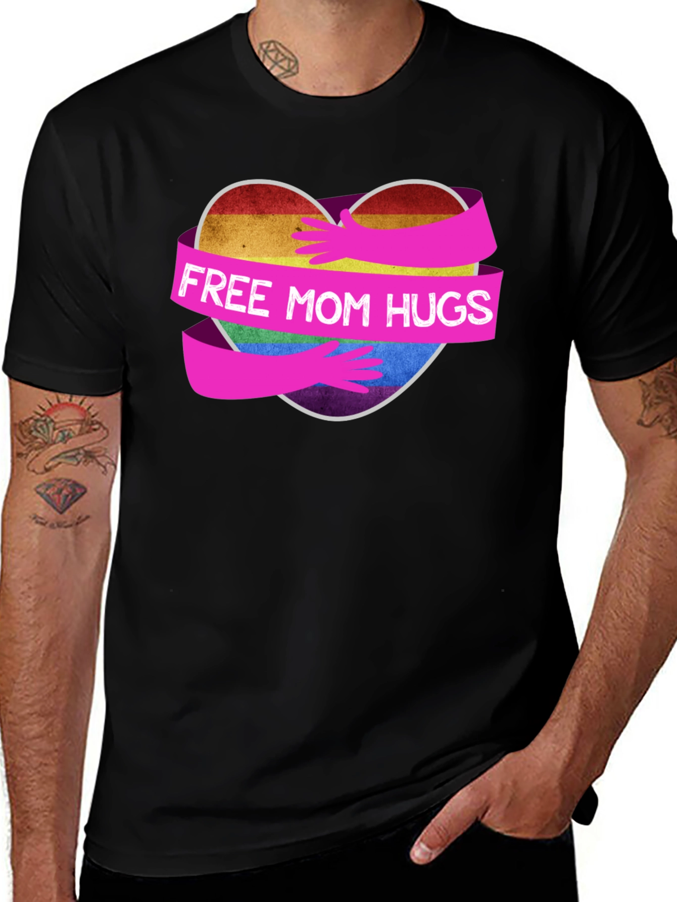Free Mom Hugs Rainbow Heart T-Shirt