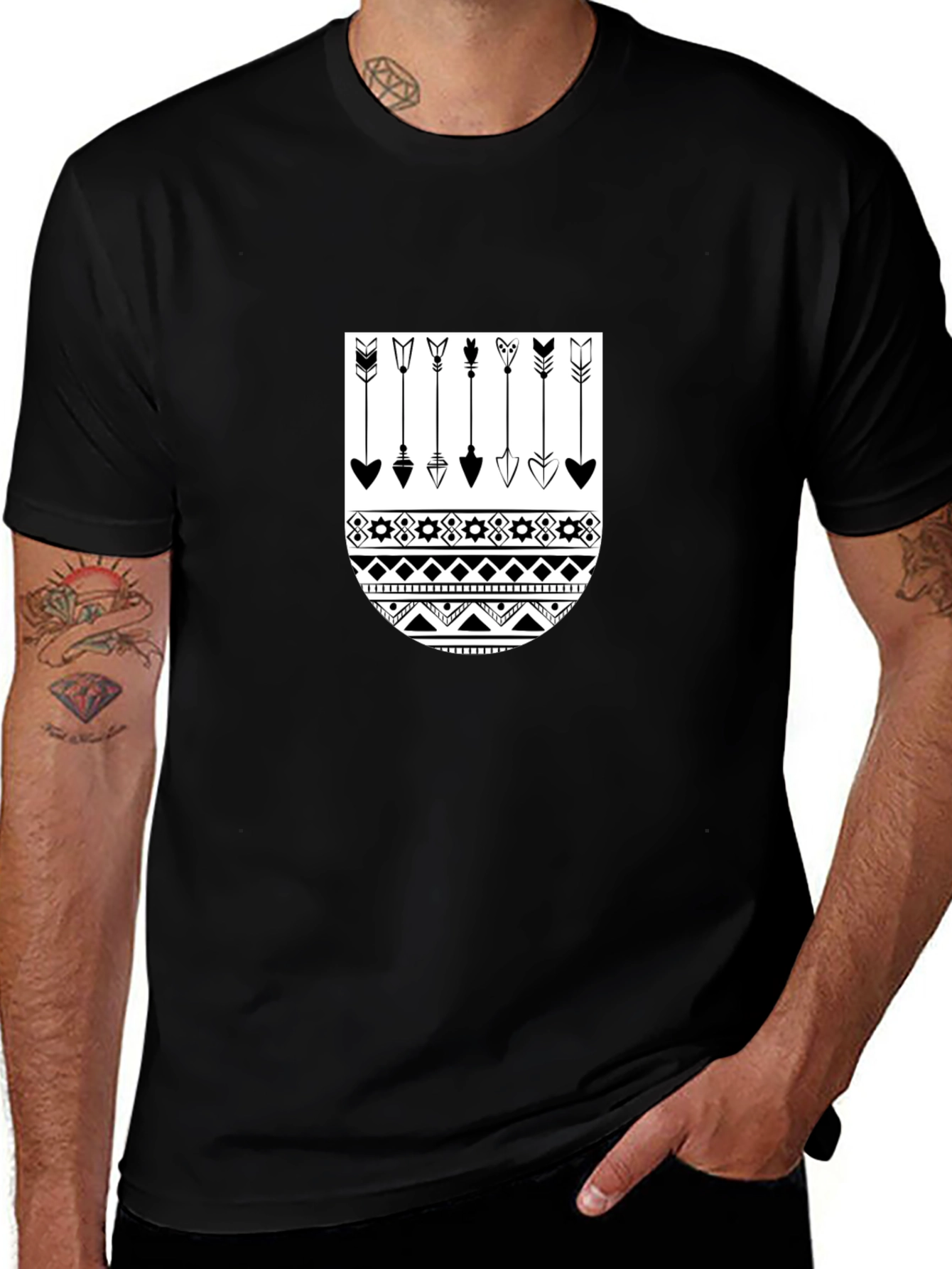 Variant 26 of Tribal Arrow Graphic Print Black Tee
