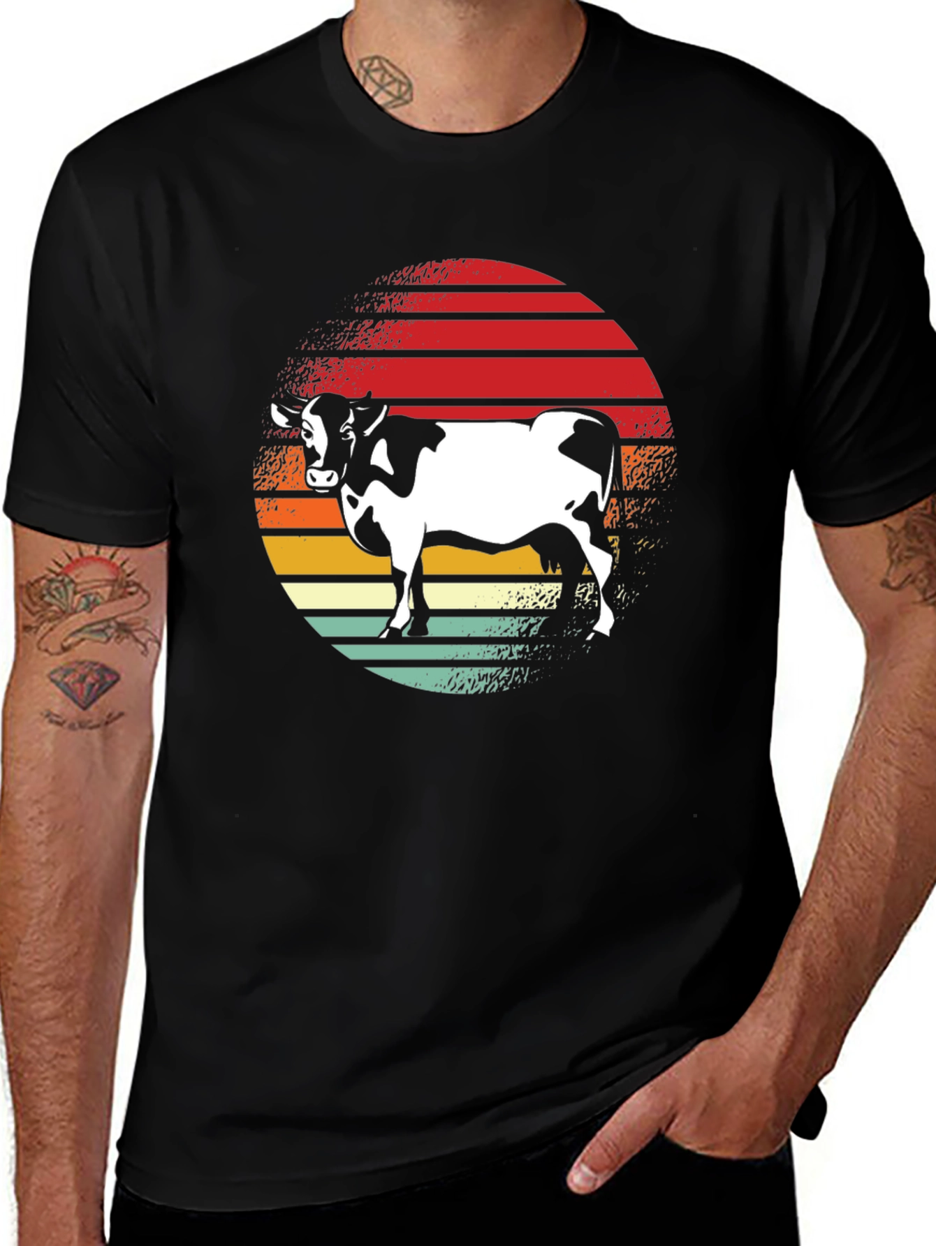 Variant 15 of Retro Sunset Cow Graphic T-Shirt