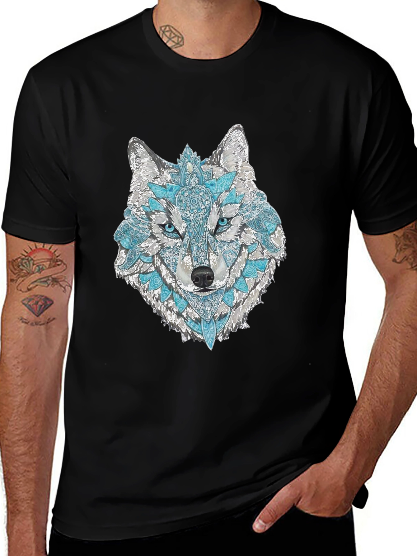 Variant 20 of Wolf Graphic Print Tee - Men's Black Crew Neck T-Shirt