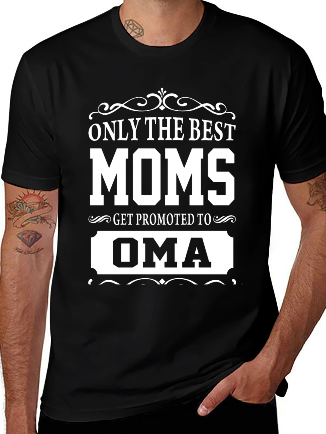 Best Moms Get Promoted to Oma T-Shirt