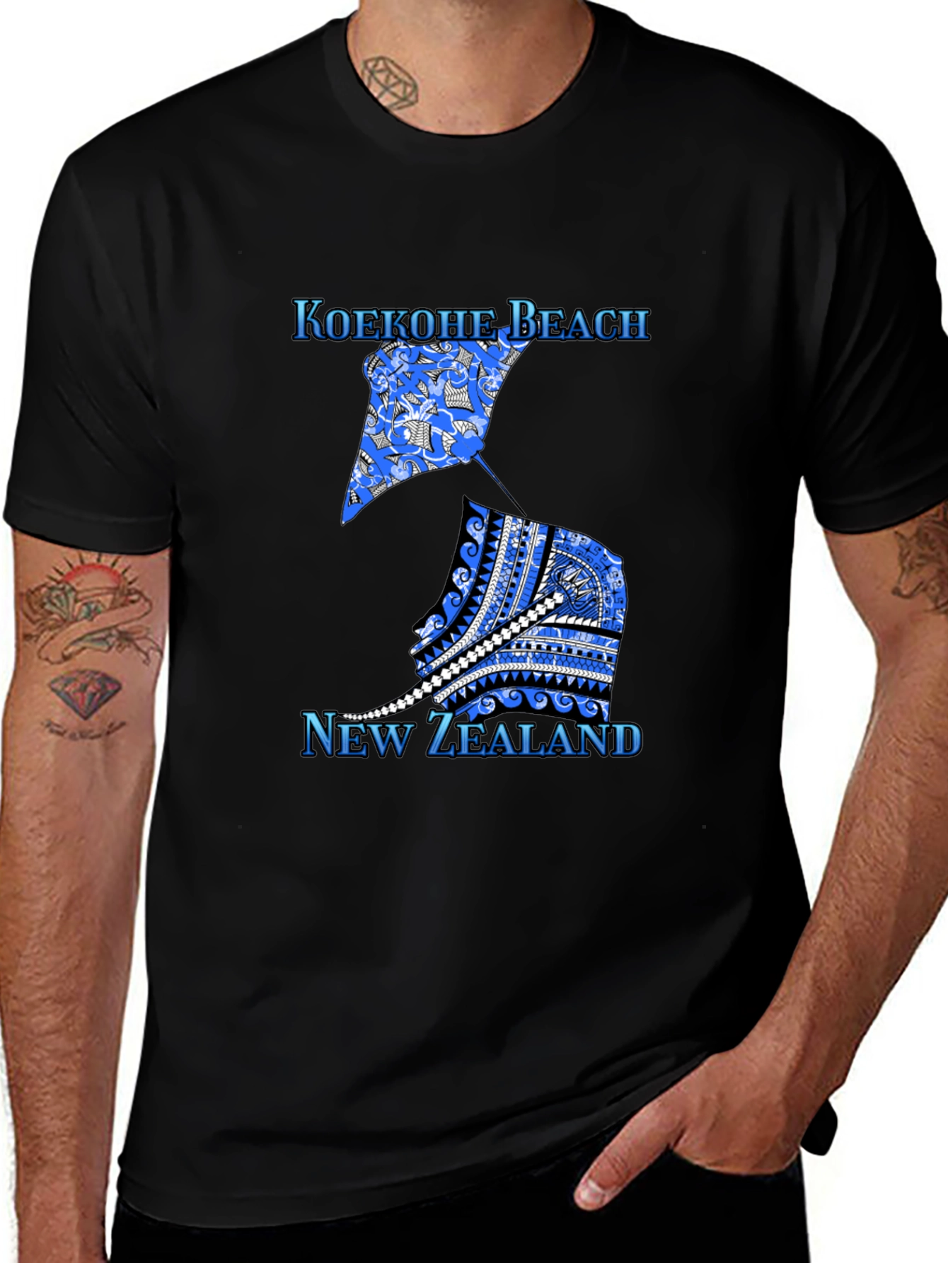 Koekohe Beach New Zealand Graphic Tee